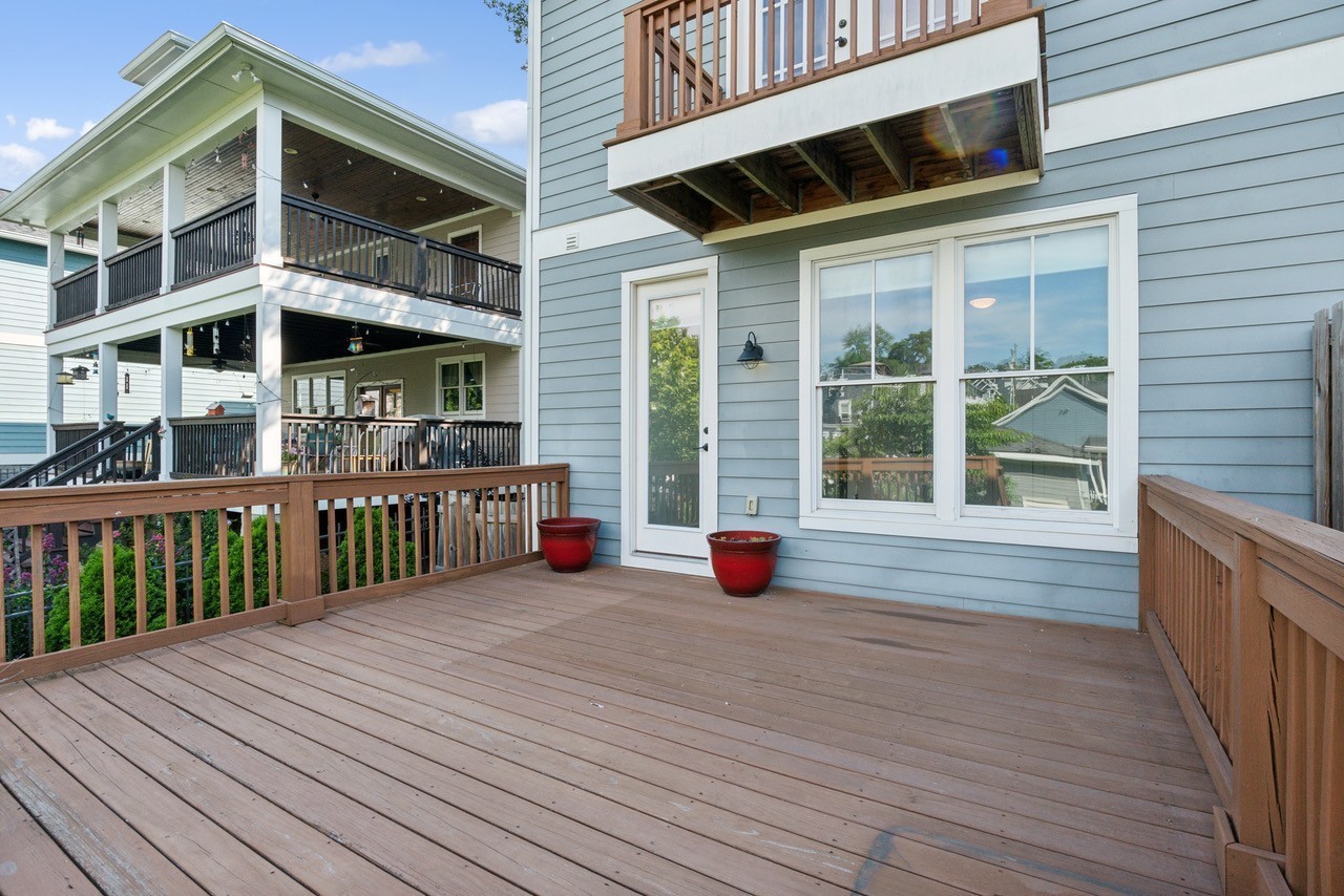 Nashville, Tennessee 37208, United States, 3 Bedrooms Bedrooms, ,3 BathroomsBathrooms,Residential,Active,210203