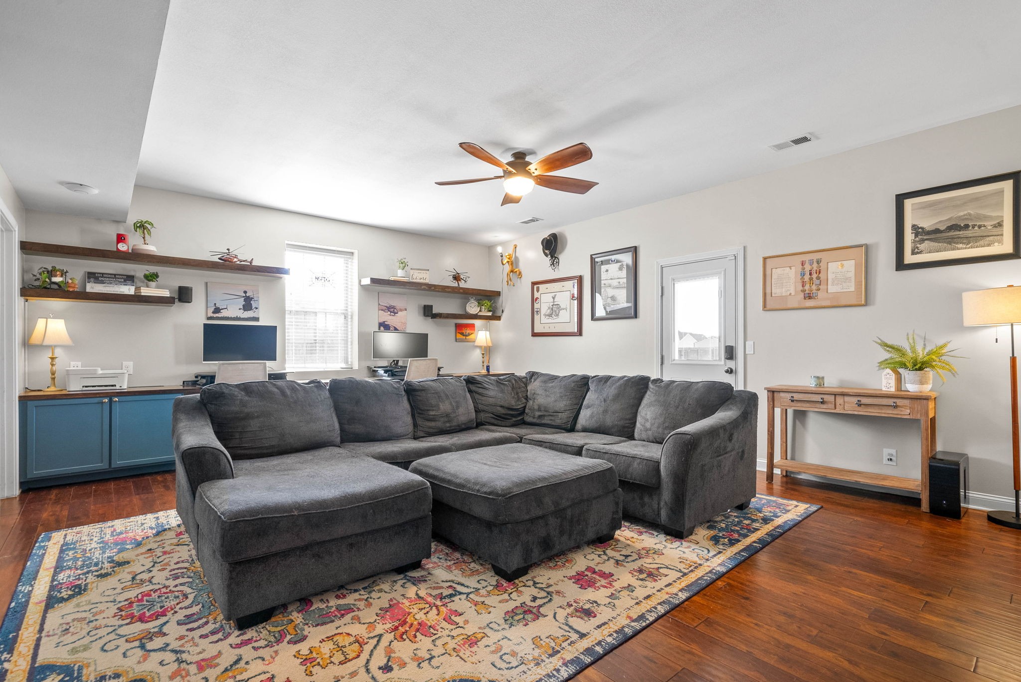 Clarksville, Tennessee 37040, United States, 4 Bedrooms Bedrooms, ,3 BathroomsBathrooms,Residential,Pending,80523