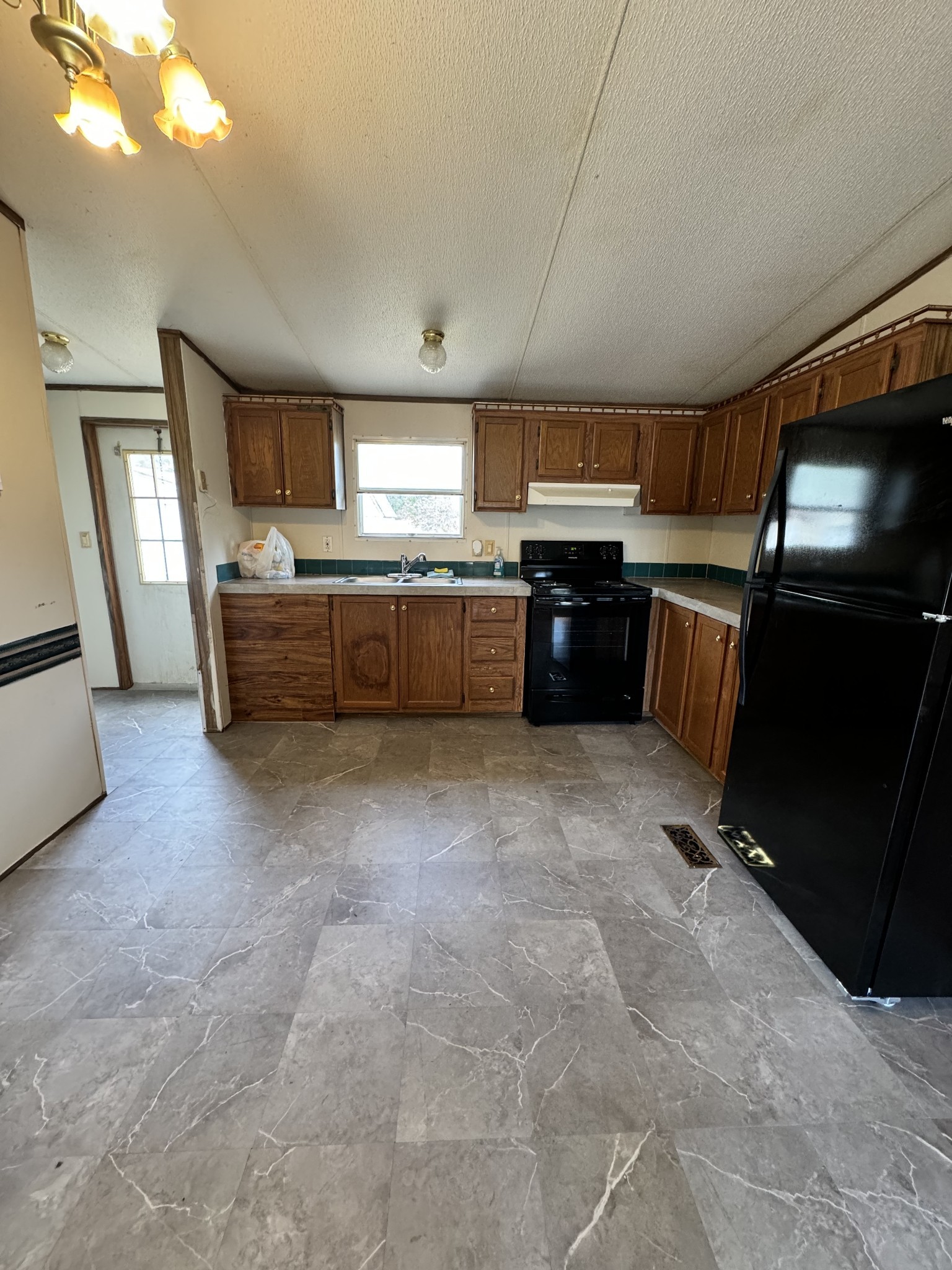 227 Green Hill Rd