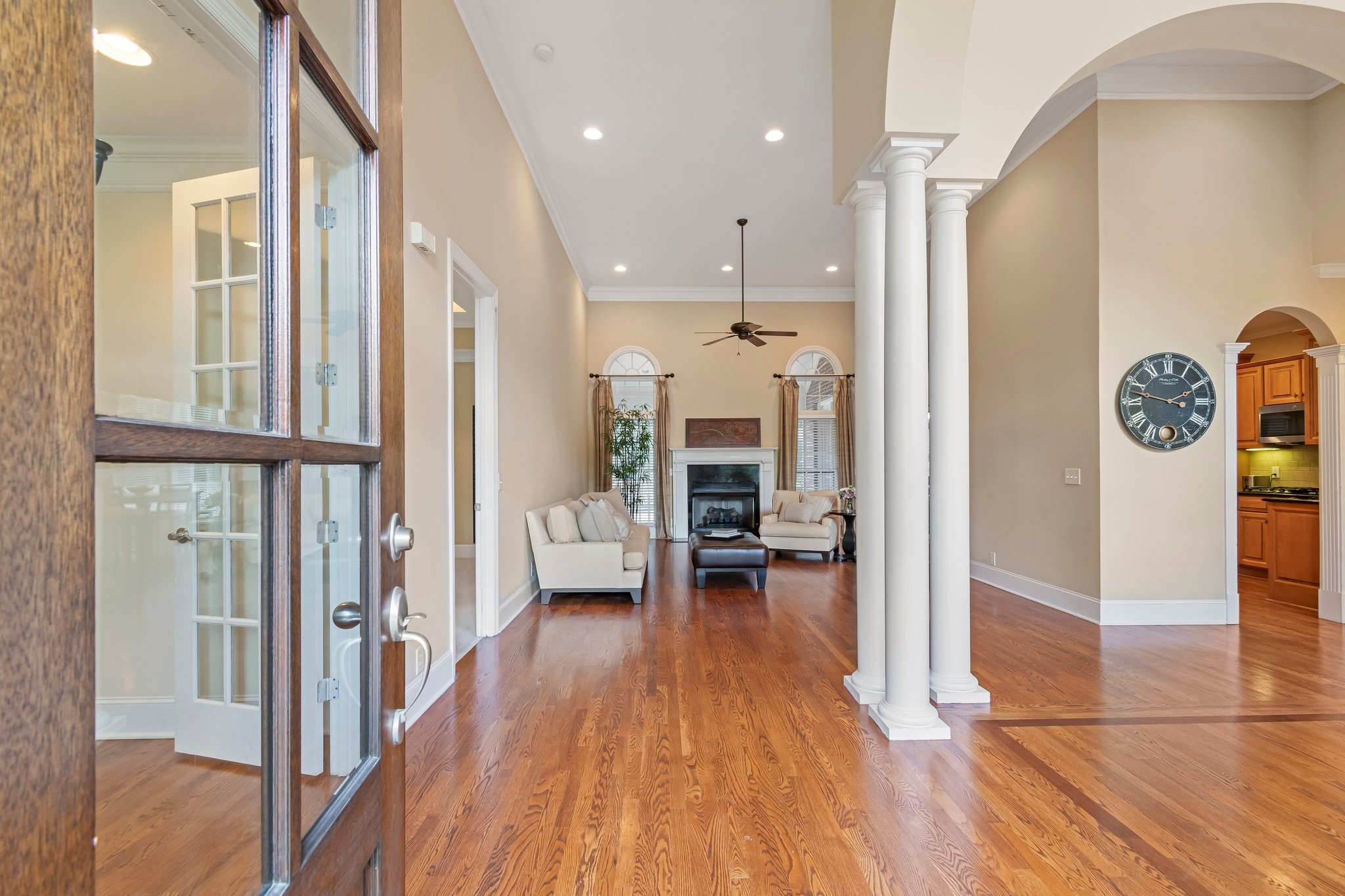 494 Beauchamp Cir