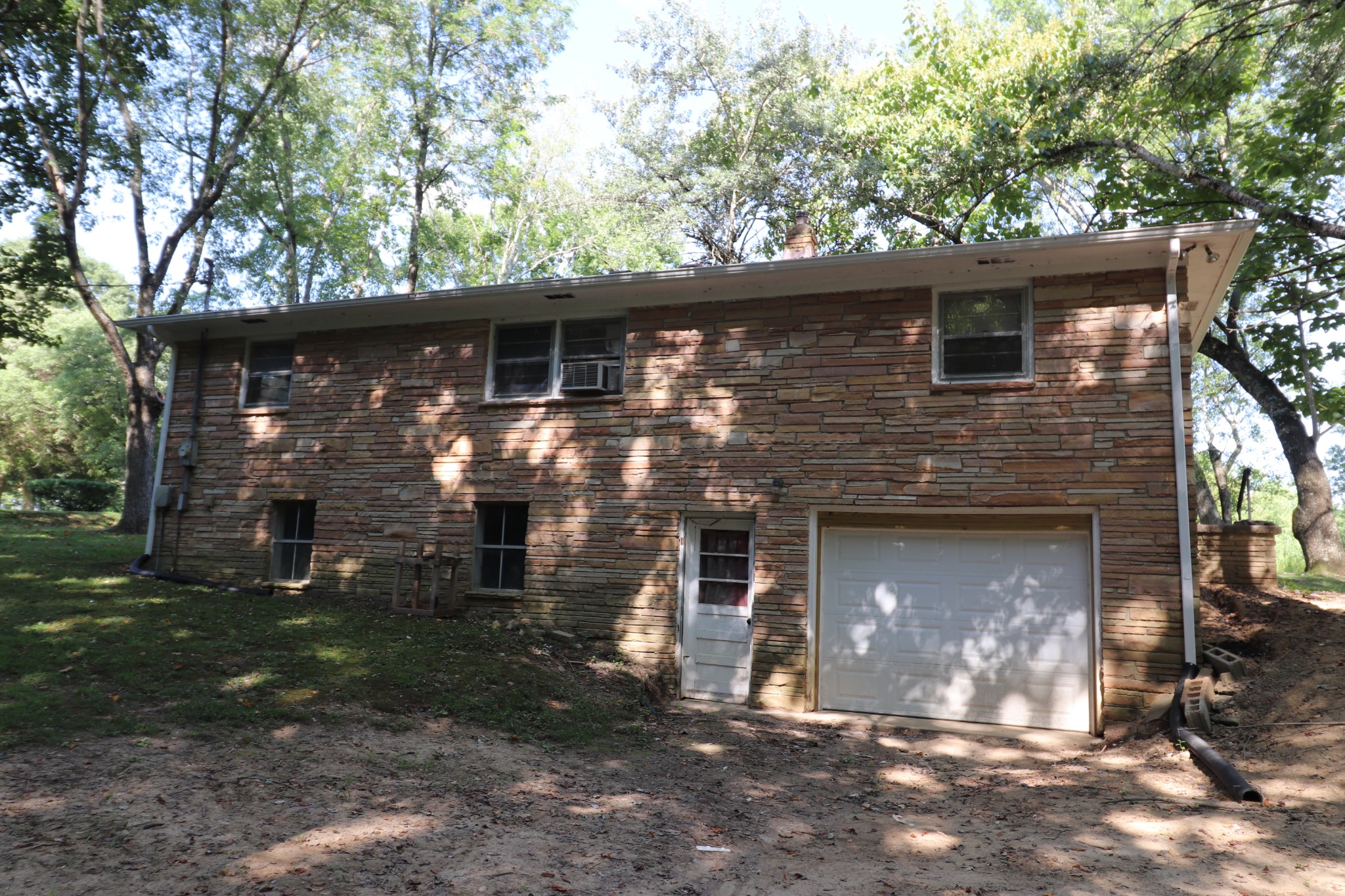 1351 Siloam Church Rd N