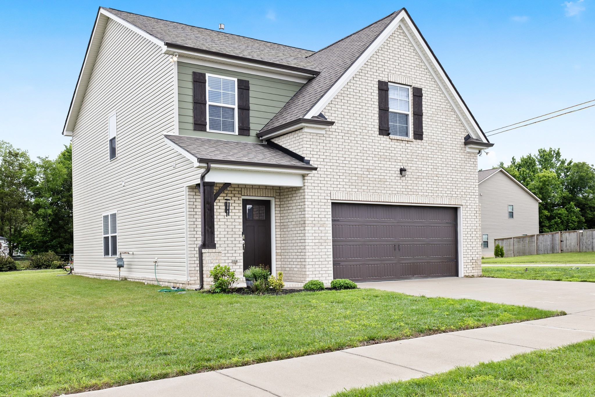 1339 Raden Dr