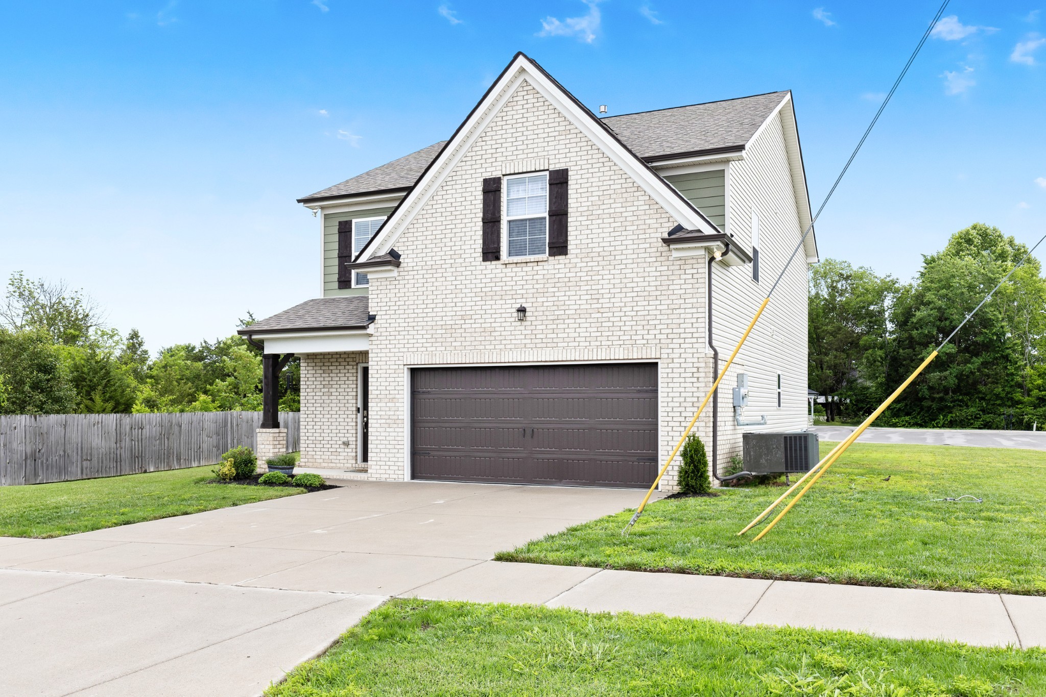 1339 Raden Dr