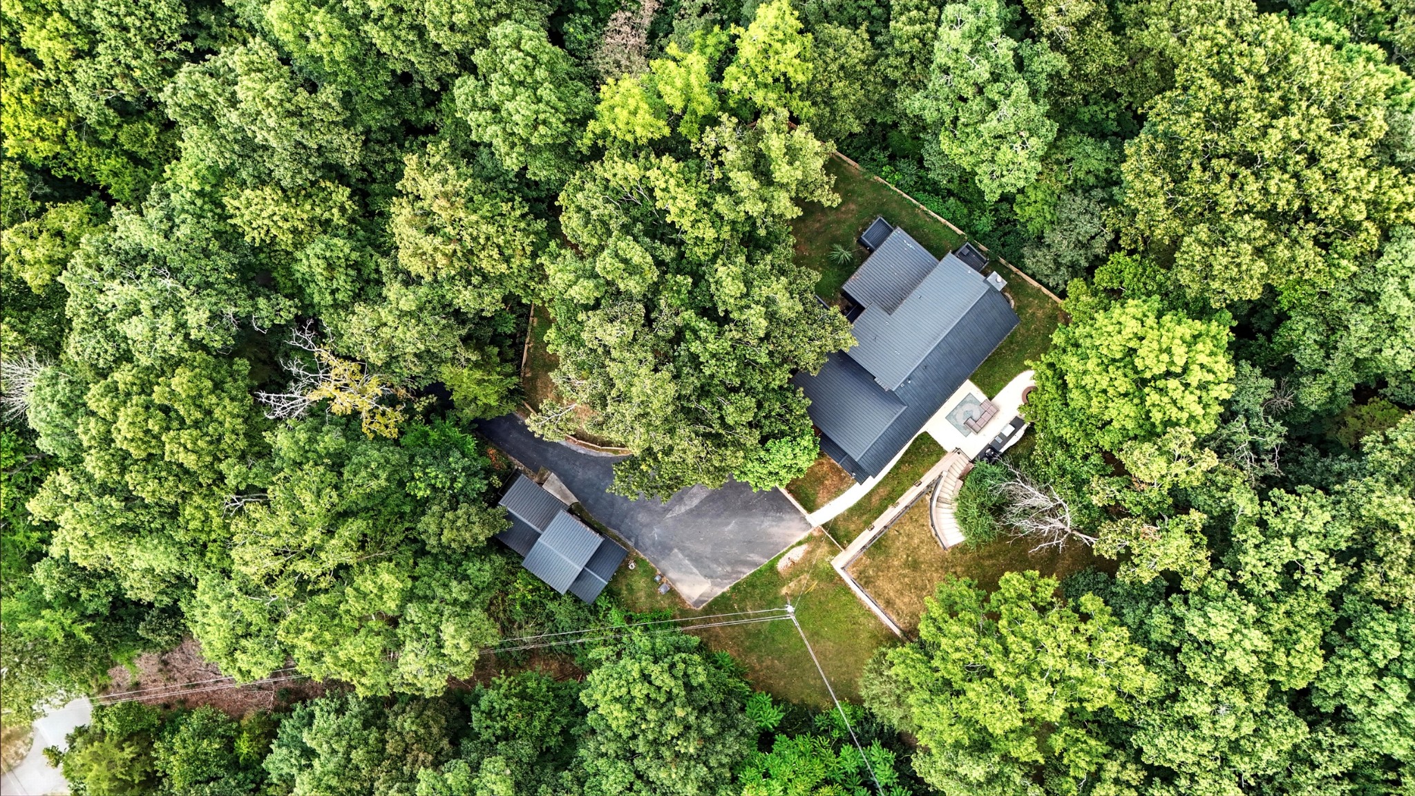 5546 Riverview Dr