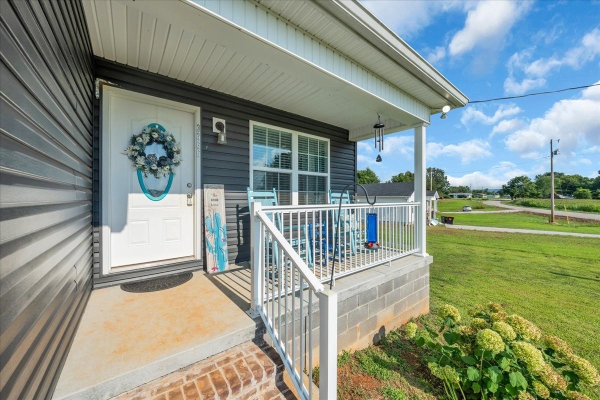 3366 Oak Grove Rd