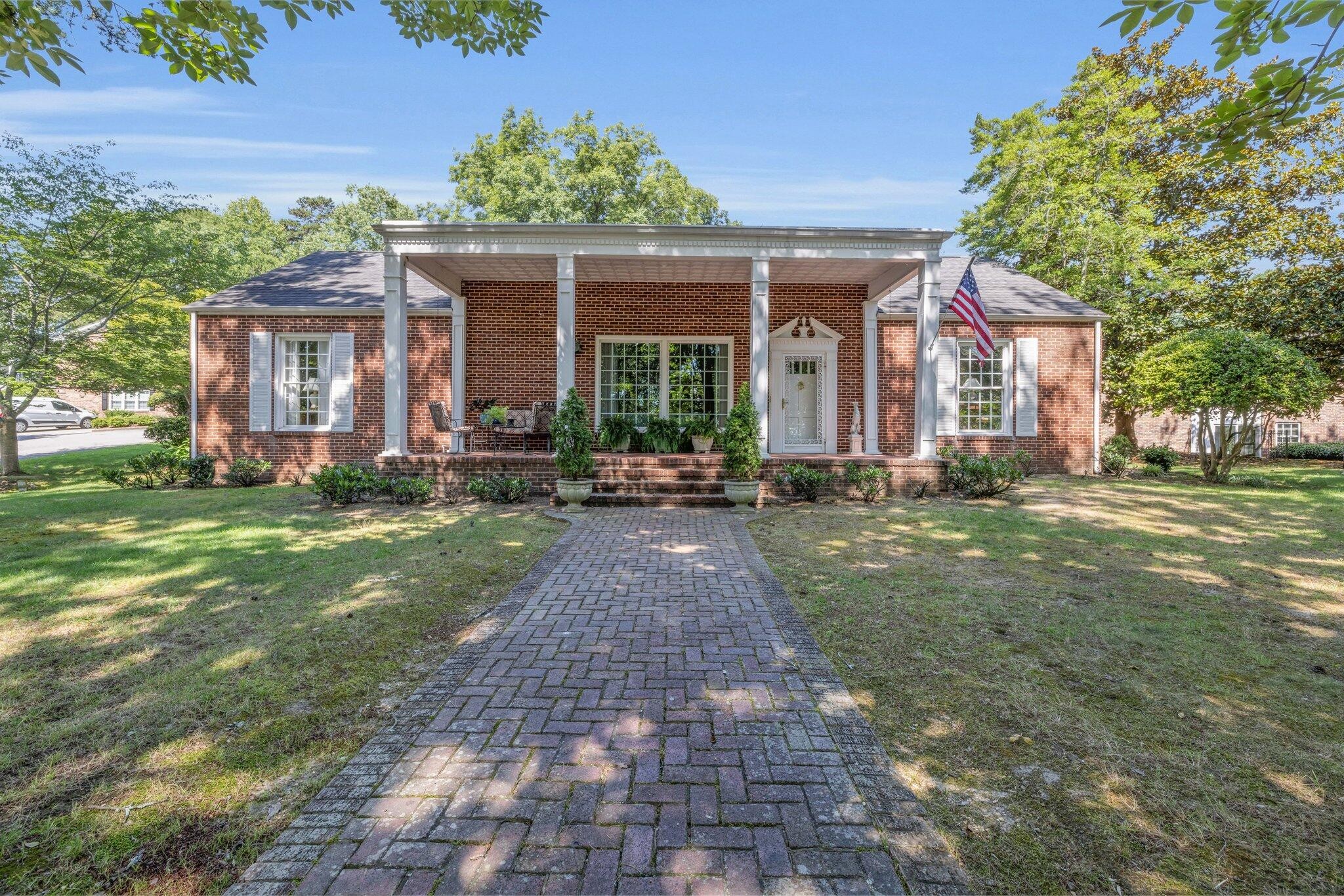 View Chattanooga, TN 37412 house
