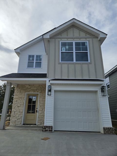 85 Charlotte Rd Clarksville TN 37040