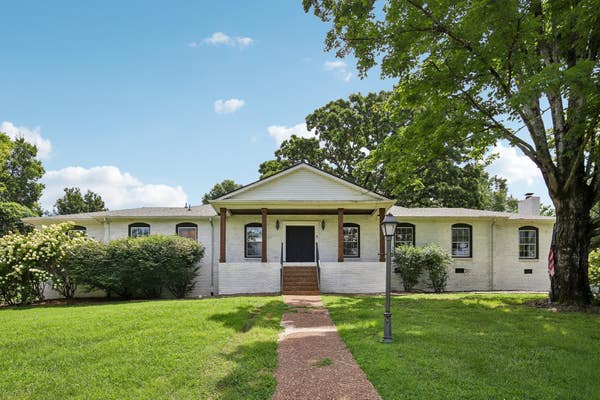 463 Walton Ferry Rd, Hendersonville, TN, 37075