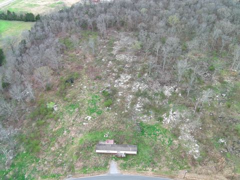 718 Gant Rd Shelbyville TN 37160