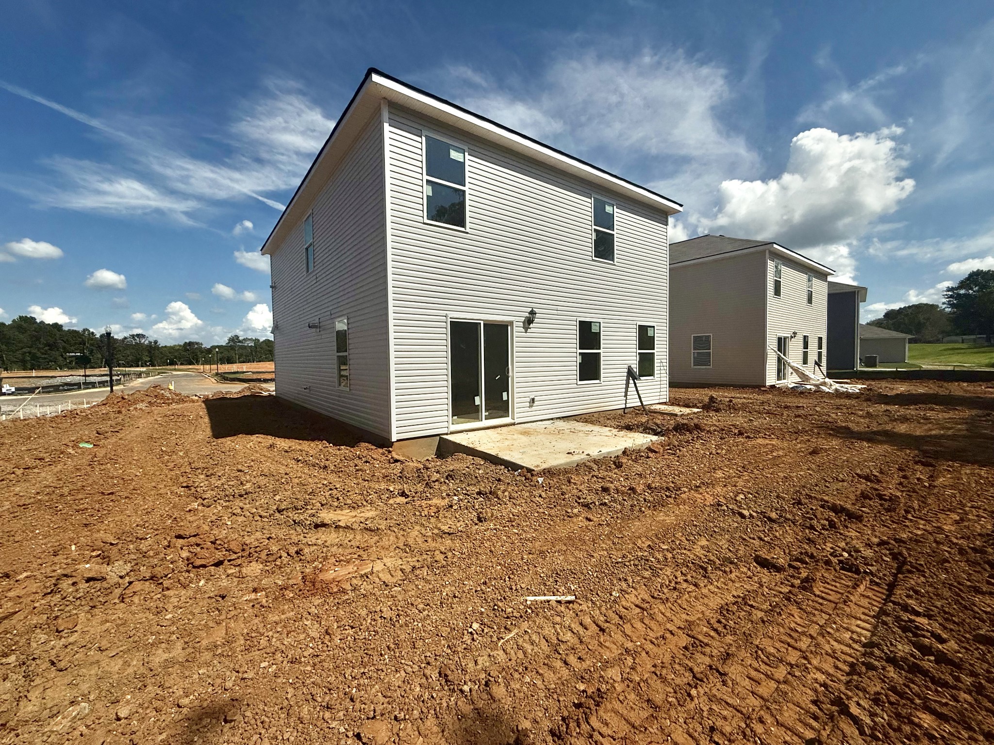 500 Cloudland Dr
