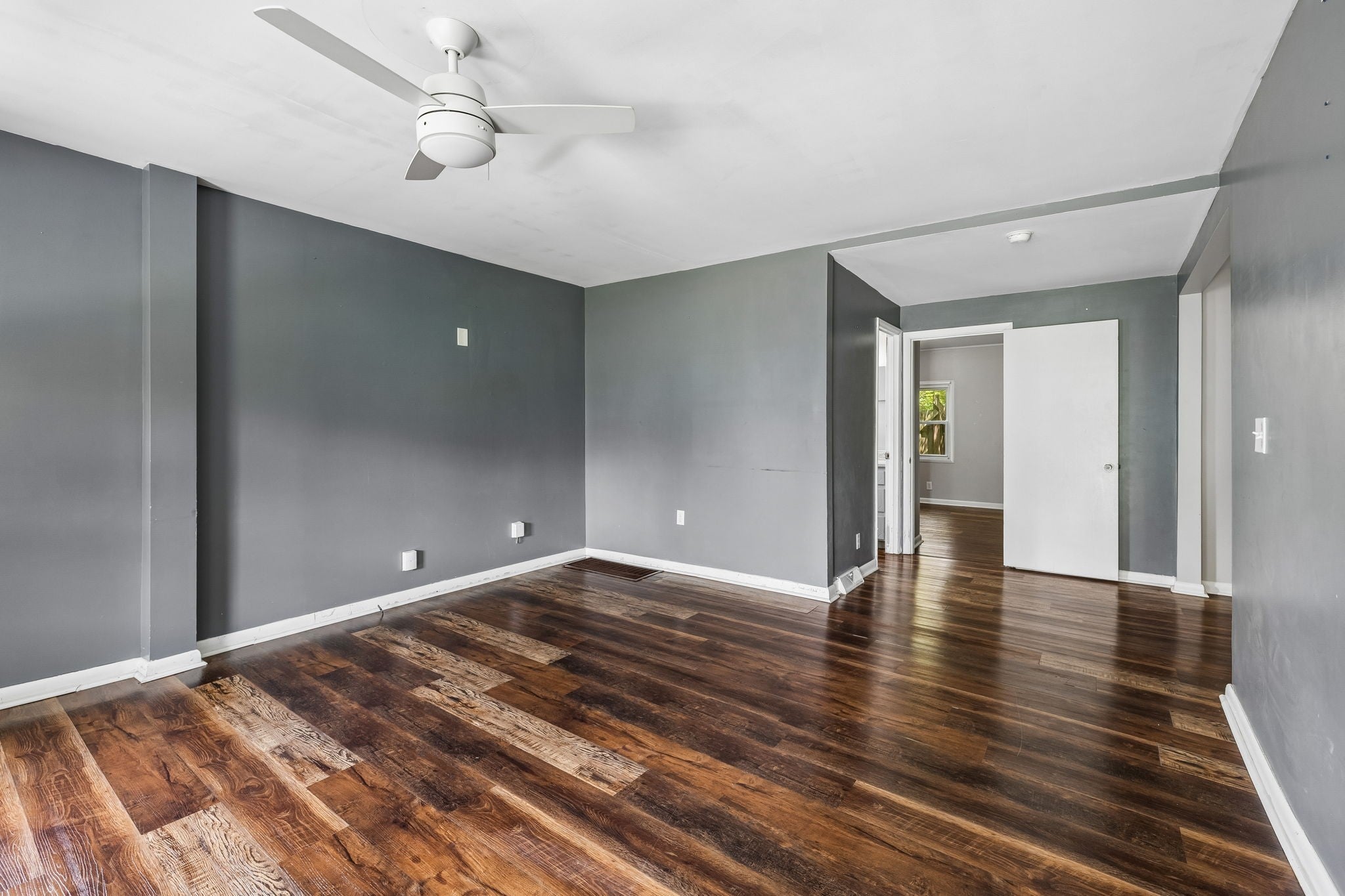 1011 Matthews Ave
