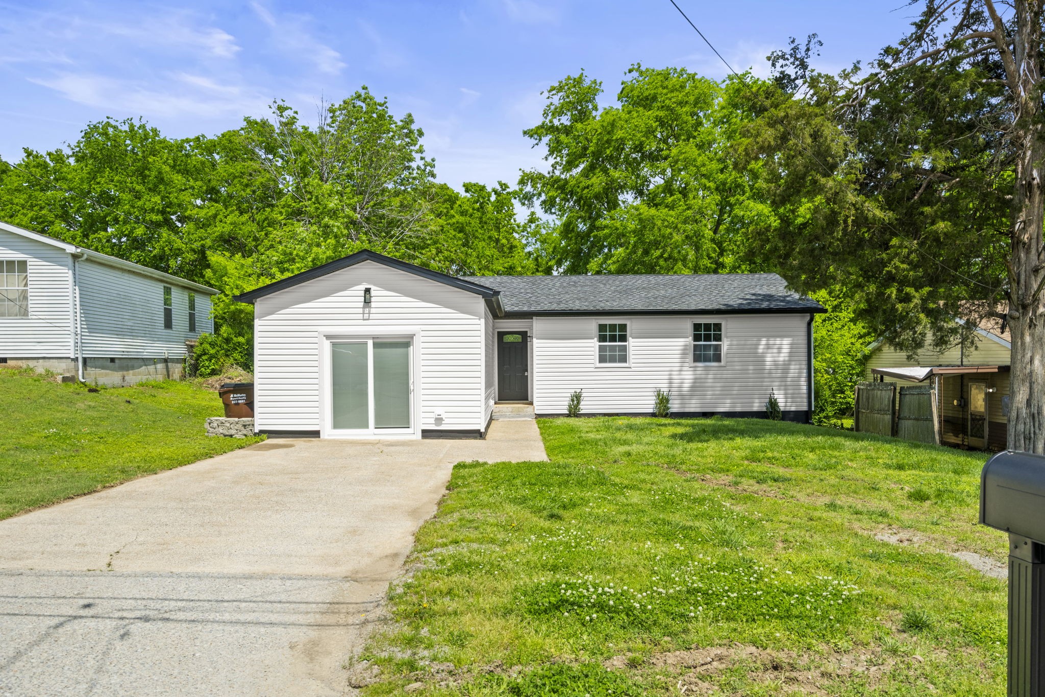 1021 Mallow Dr