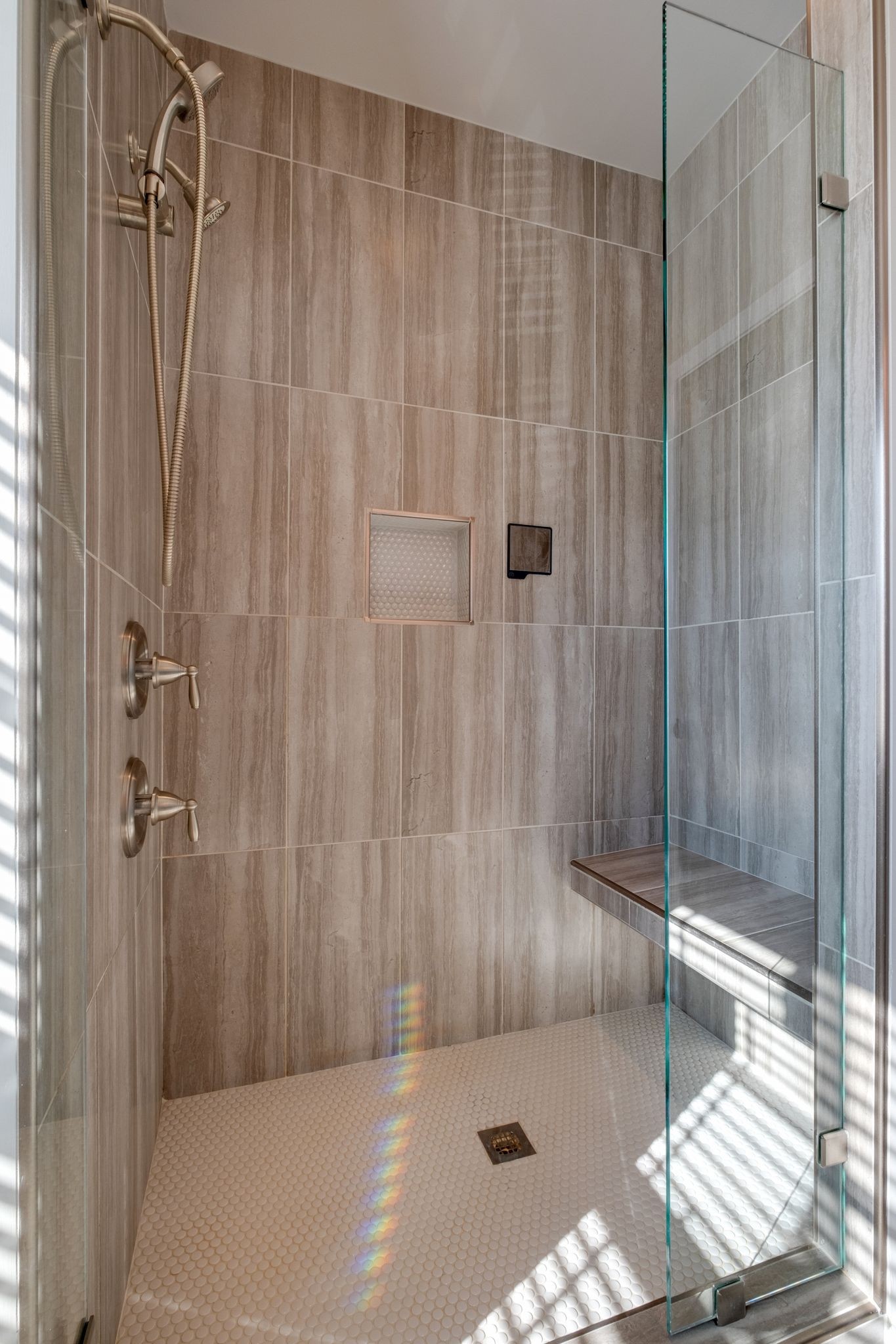 Nashville, Tennessee 37214, United States, 4 Bedrooms Bedrooms, ,4 BathroomsBathrooms,Residential,Active,5407