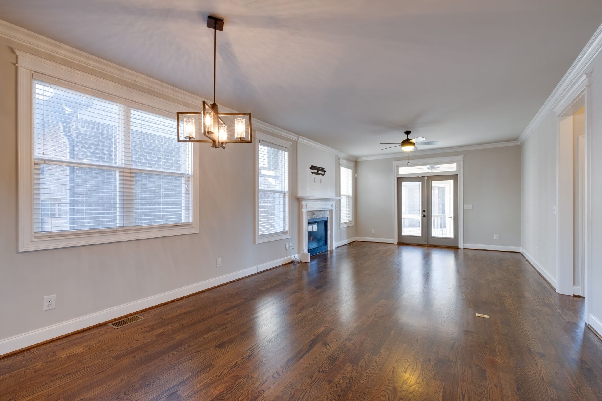 Nashville, Tennessee 37214, United States, 4 Bedrooms Bedrooms, ,4 BathroomsBathrooms,Residential,Active,5407