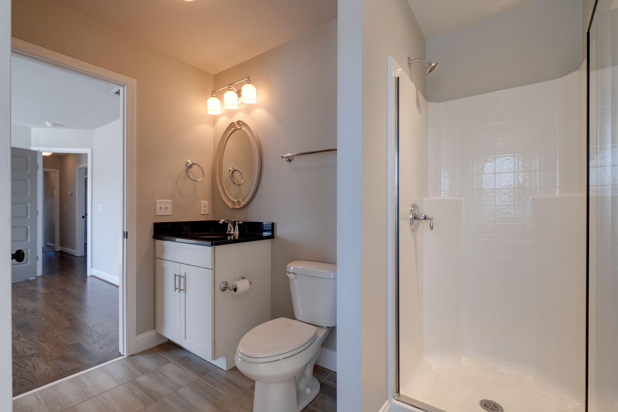 Nashville, Tennessee 37214, United States, 4 Bedrooms Bedrooms, ,4 BathroomsBathrooms,Residential,Active,5407