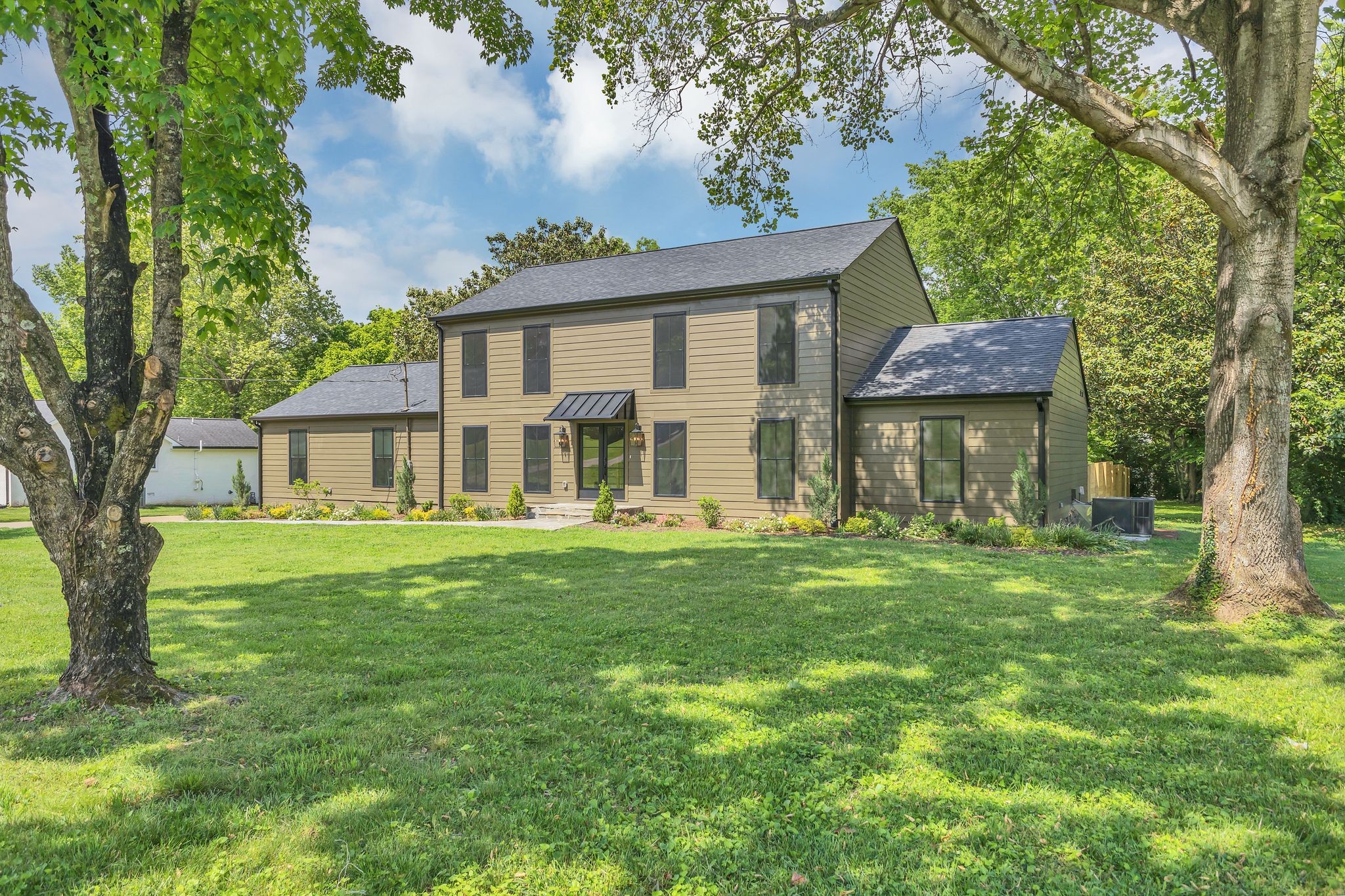 2513 Hillsboro Road