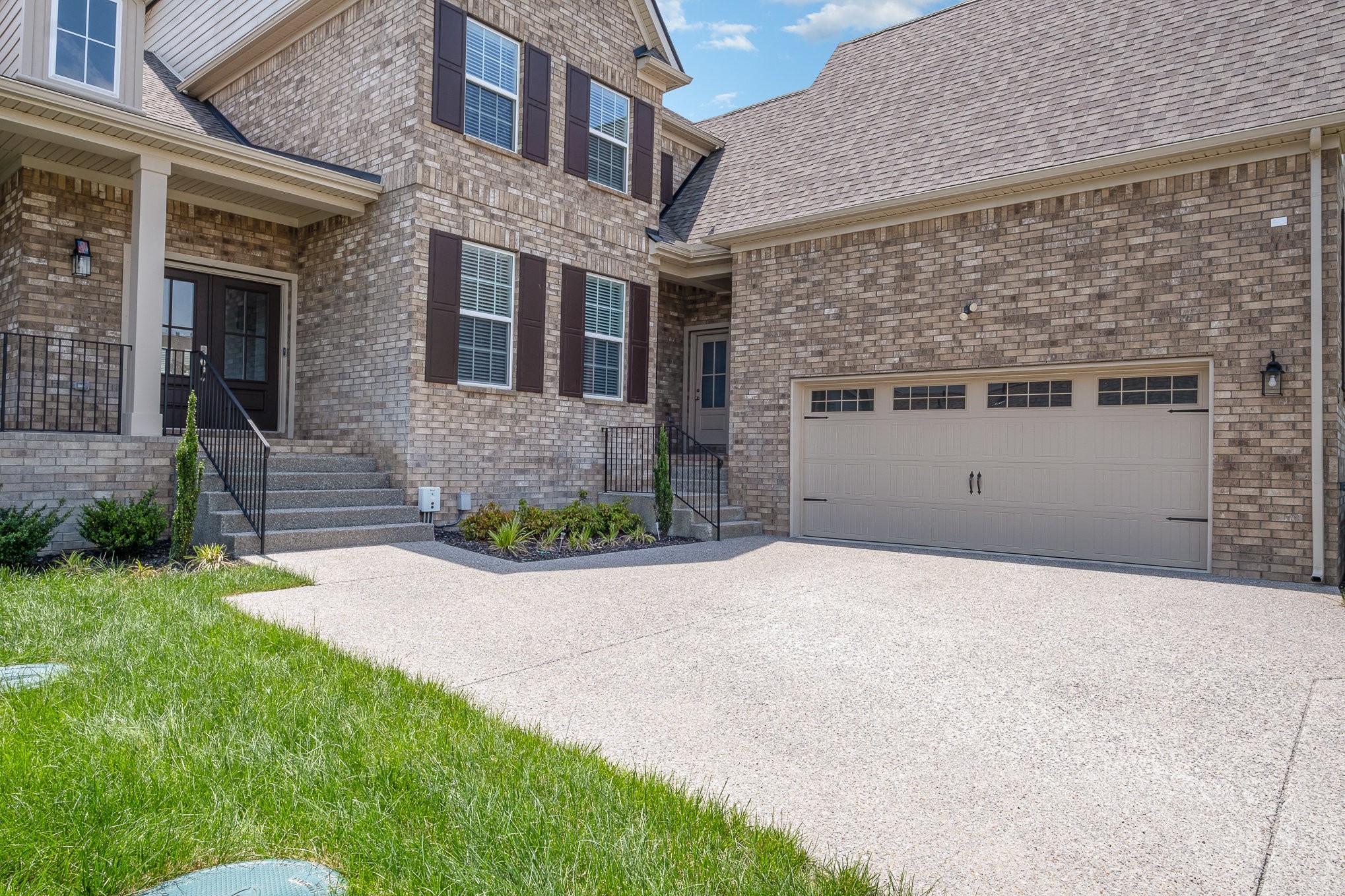 5509 Dana Ln