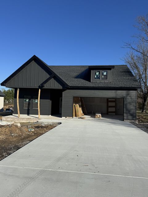 504 Morgan Dr Smithville TN 37166