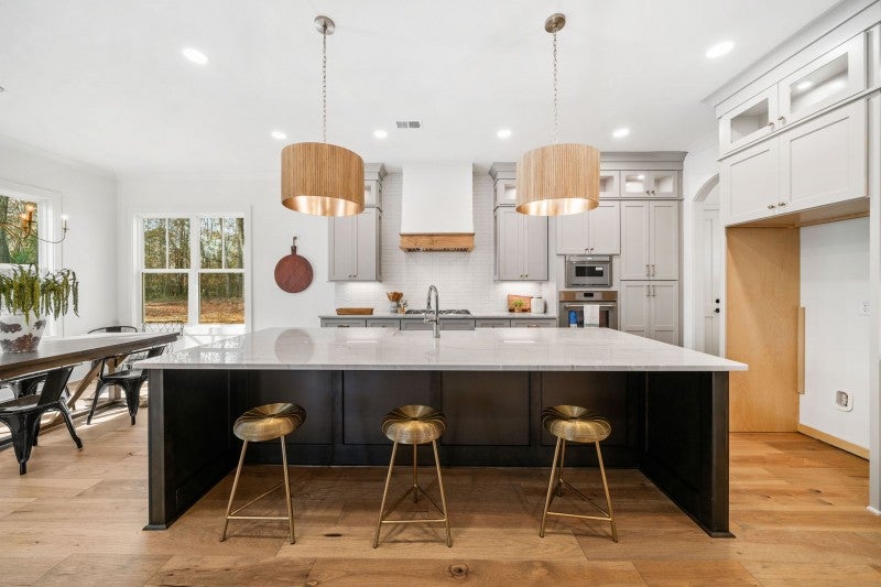 866 Shady Bluff Trl