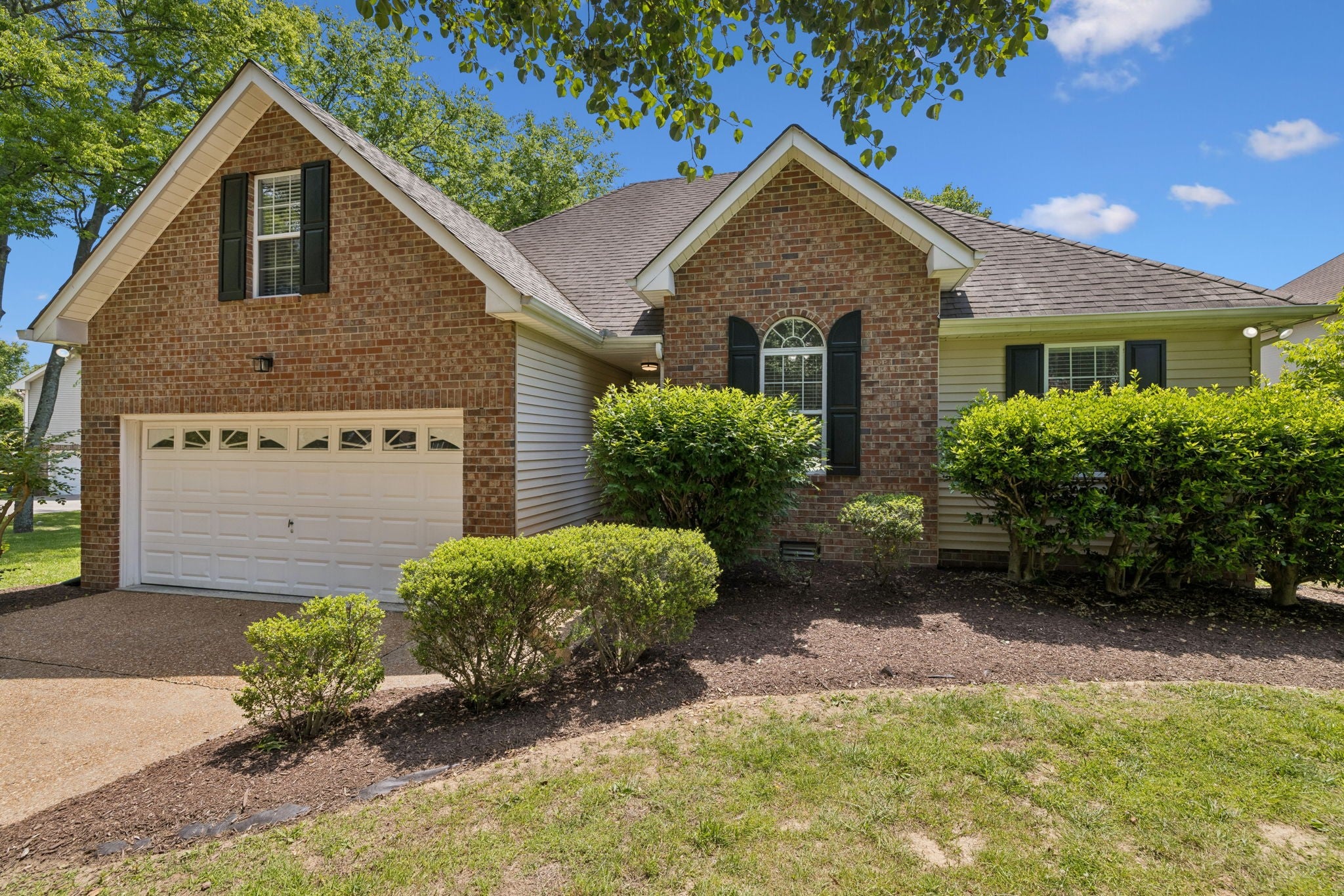3-bed home at 2709 Douglas Ln Thompsons Station, Nashville, sold July 8, 2026