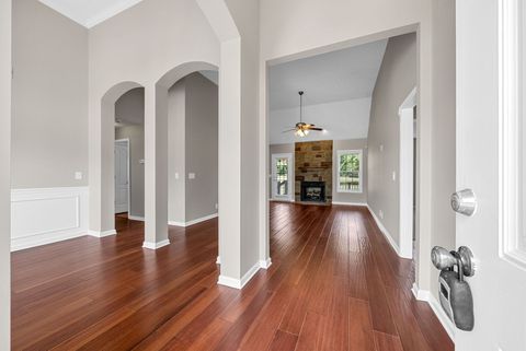 708 W Accipiter Cir Clarksville TN 37043