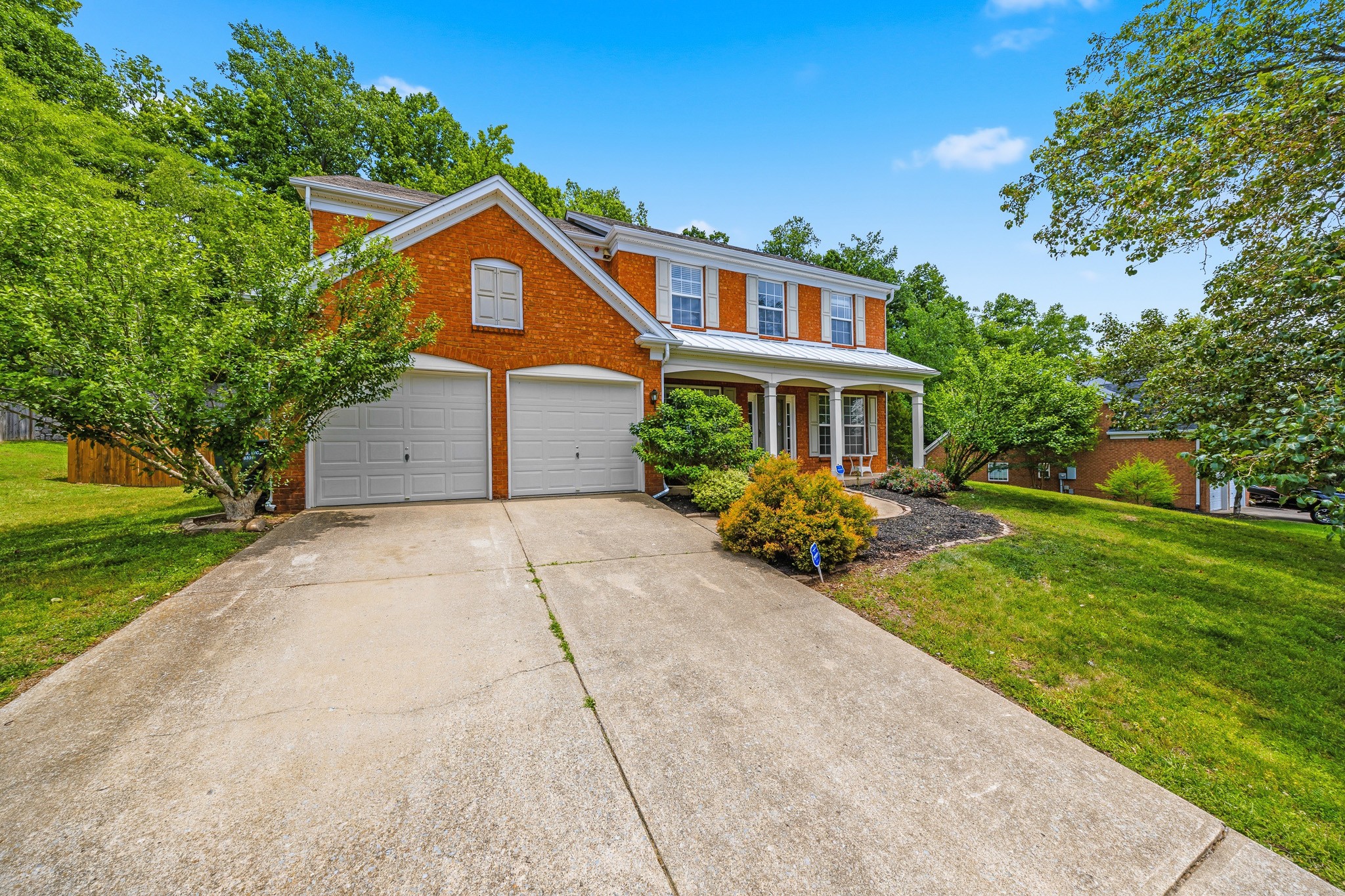 1672 W Wilson Blvd