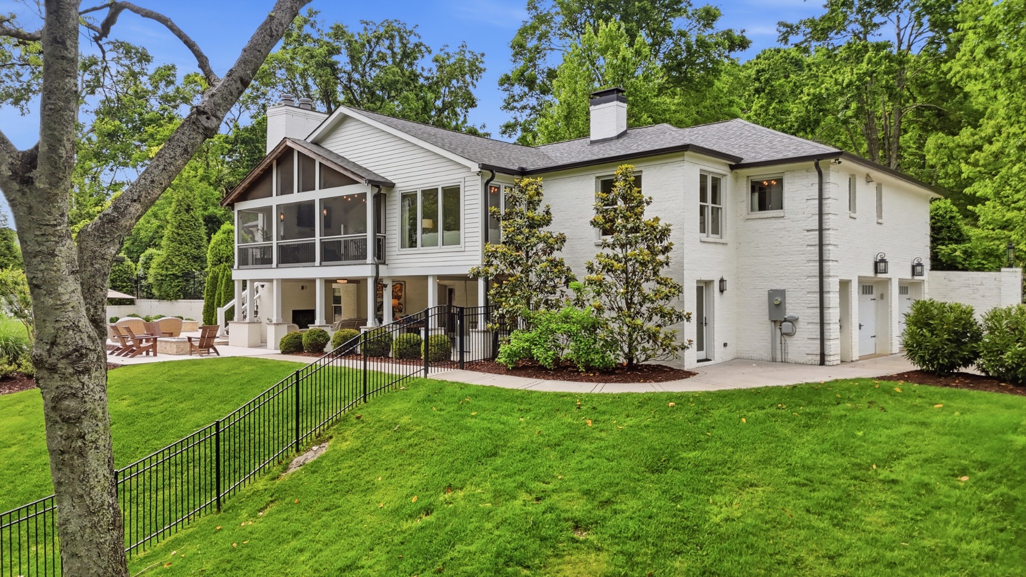 5866 E Ashland Dr