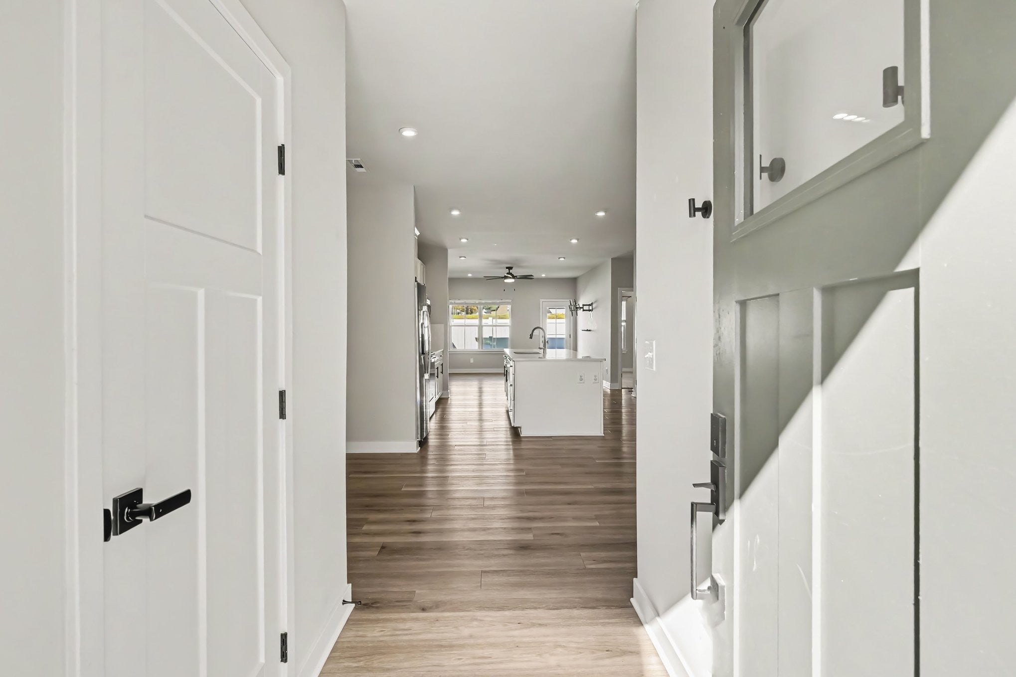 360 Camargue Ct