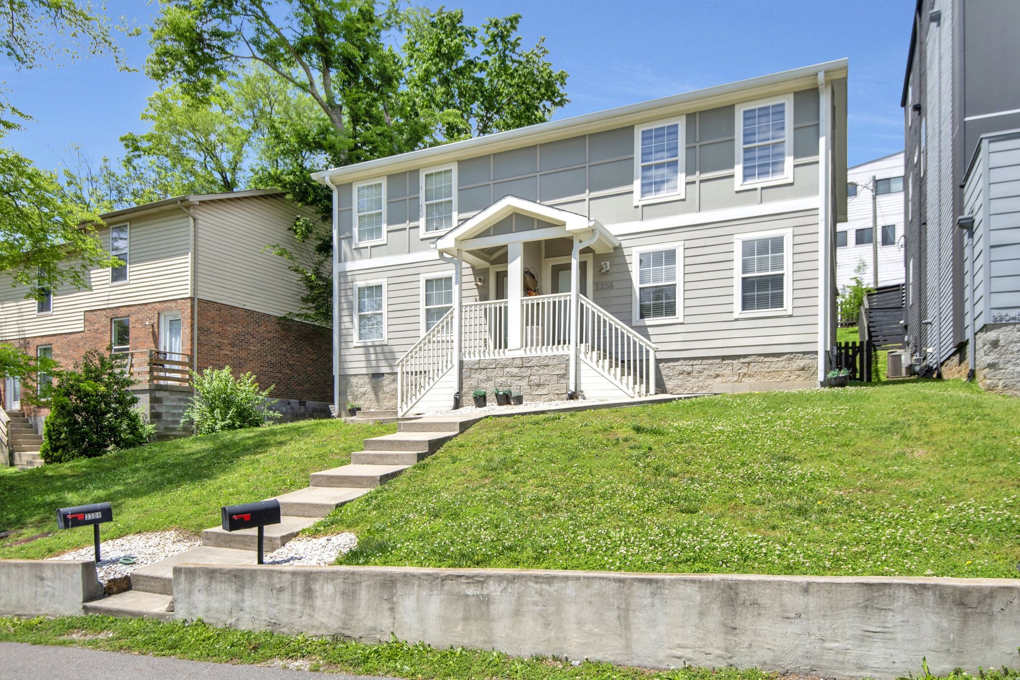 3306 Felicia St
