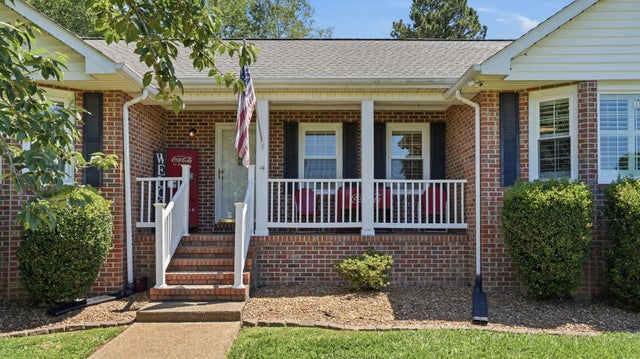 113 Provins Dr