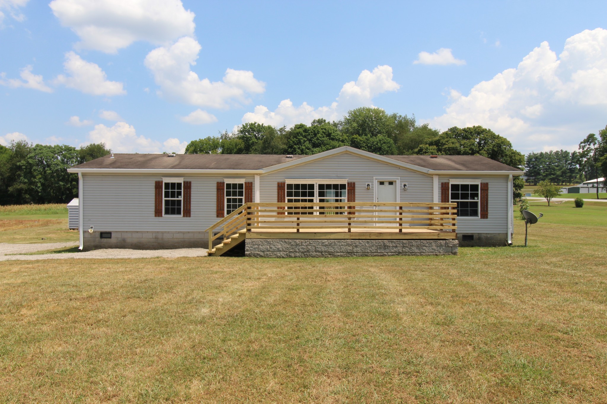 View Dixon Springs, TN 37057 mobile home