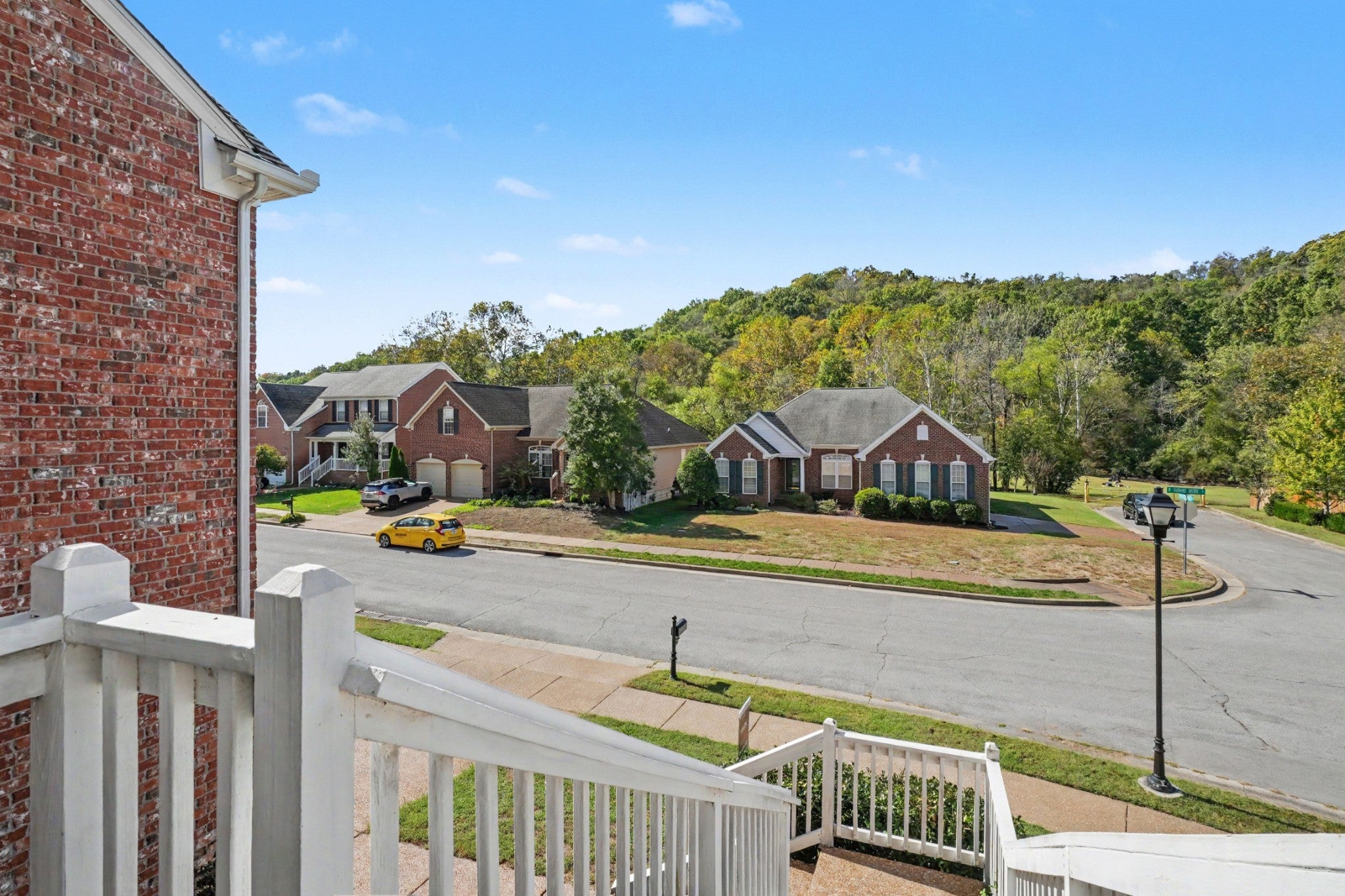 1328 W Running Brook Rd