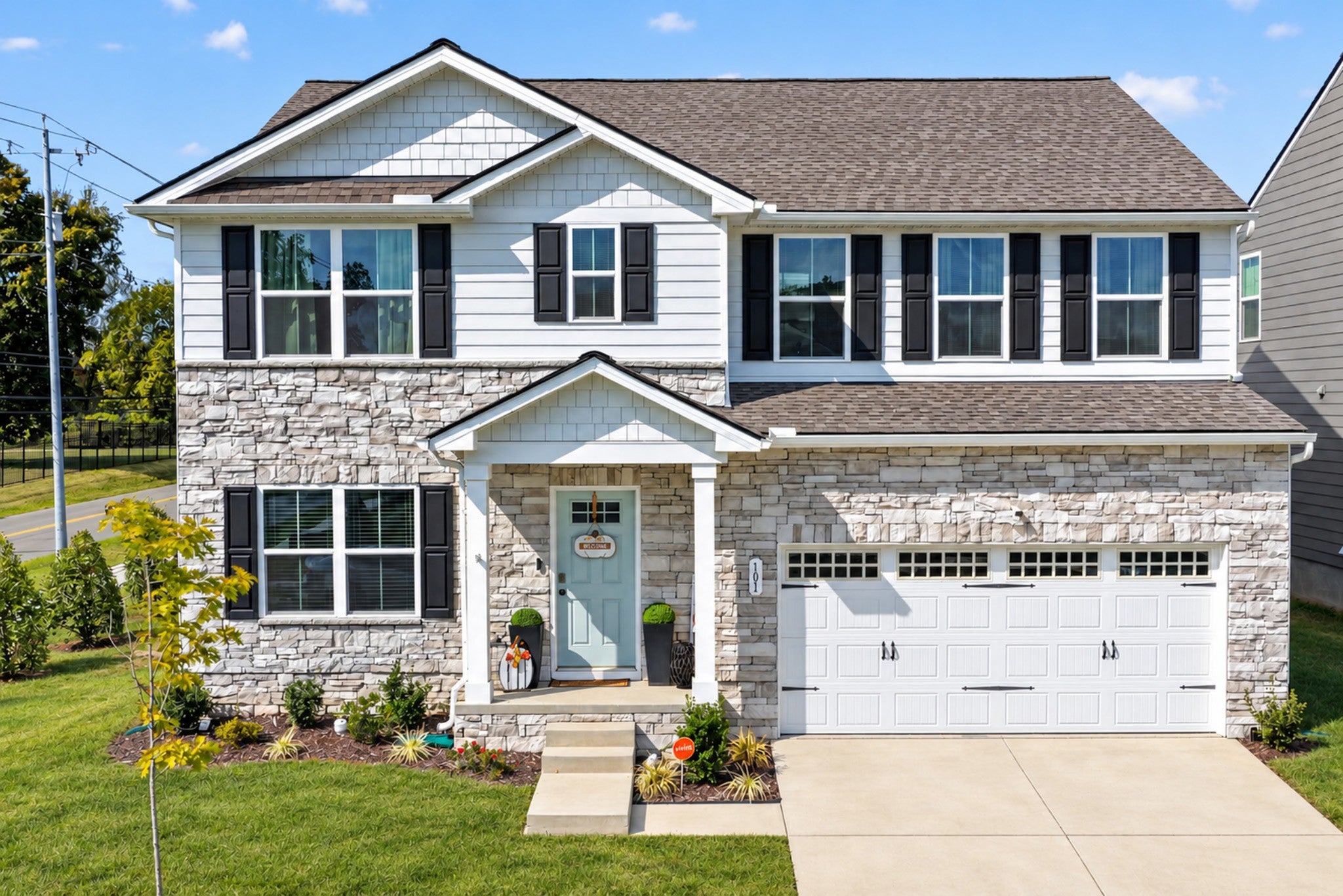 101 Walden Way - Photo 3