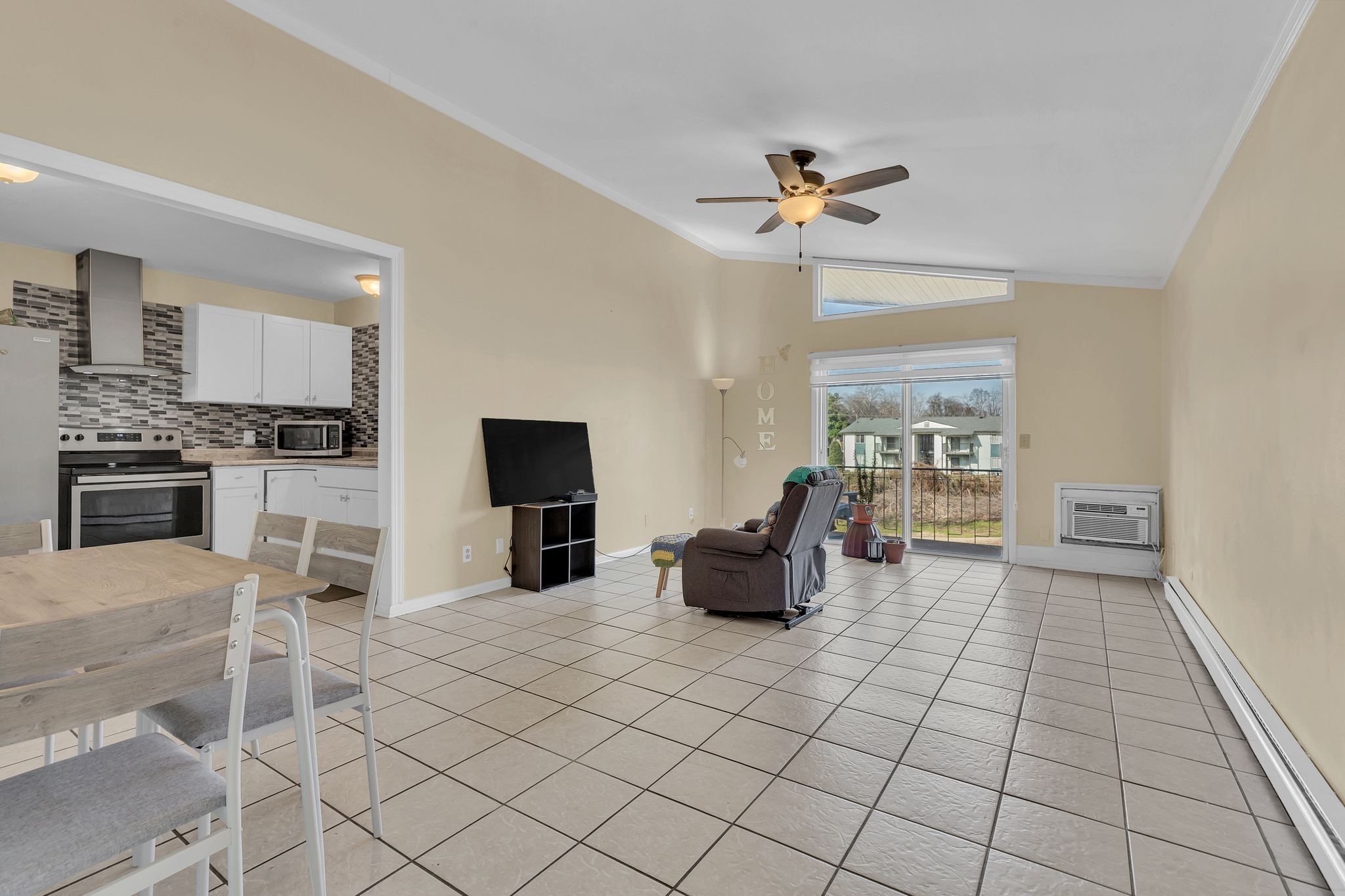 613 Hillsboro Rd D23