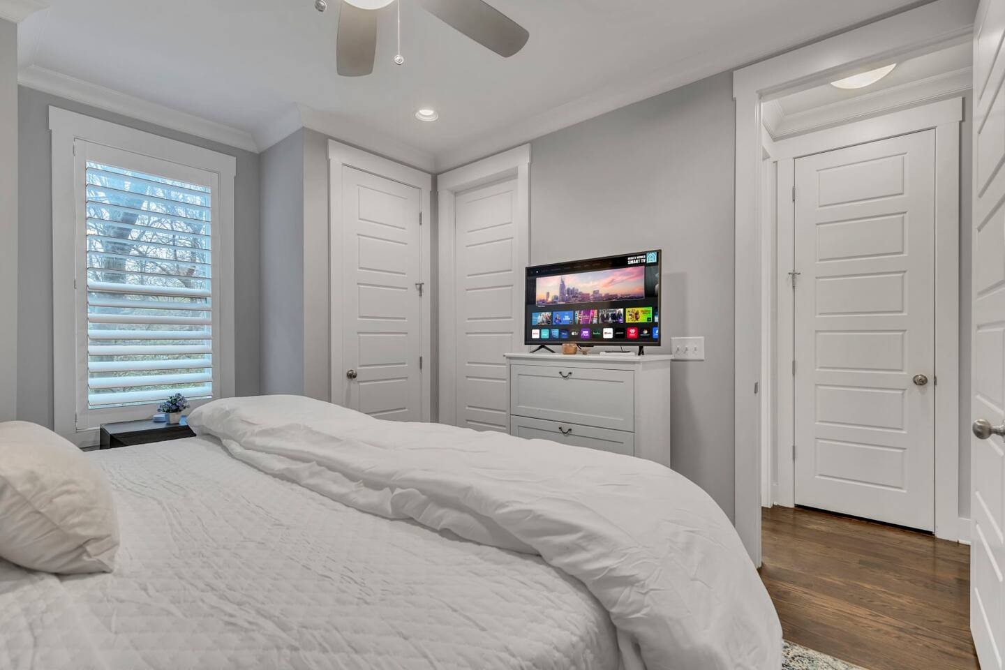 Nashville, Tennessee 37203, United States, 4 Bedrooms Bedrooms, ,4 BathroomsBathrooms,Residential,Active,109845