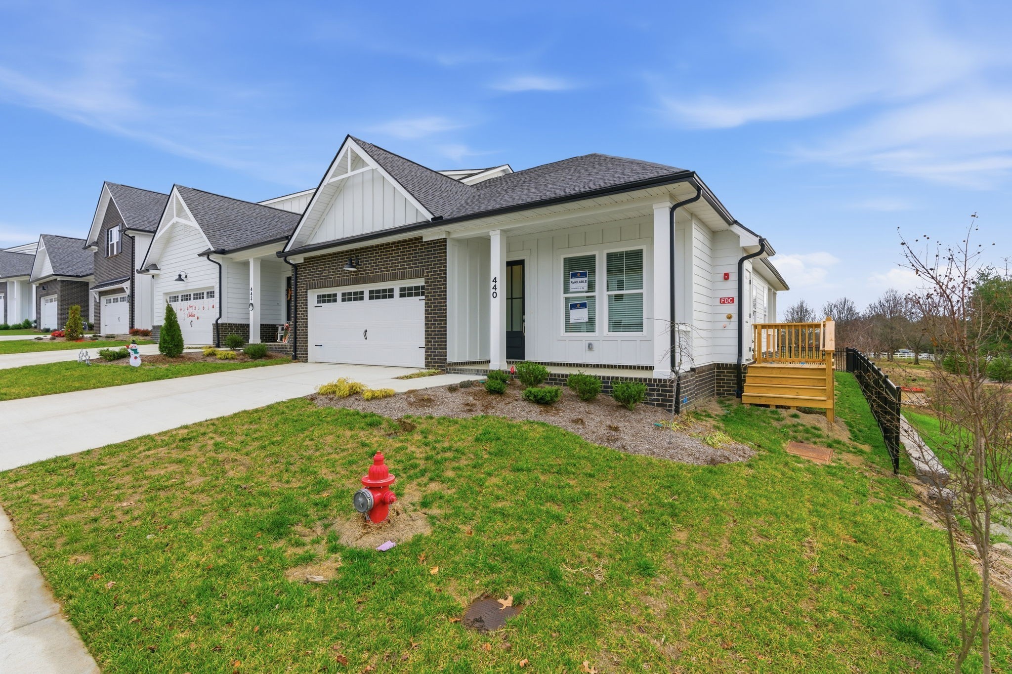 440 Buckwood Avenue W