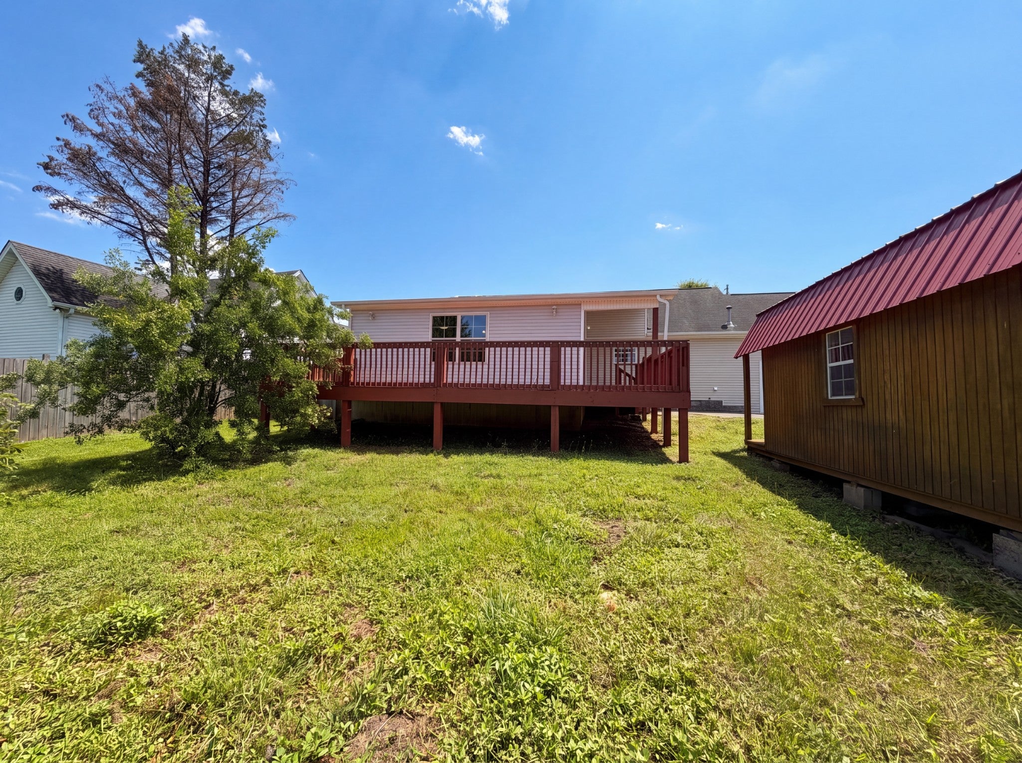 125 Ivanhoe Ct