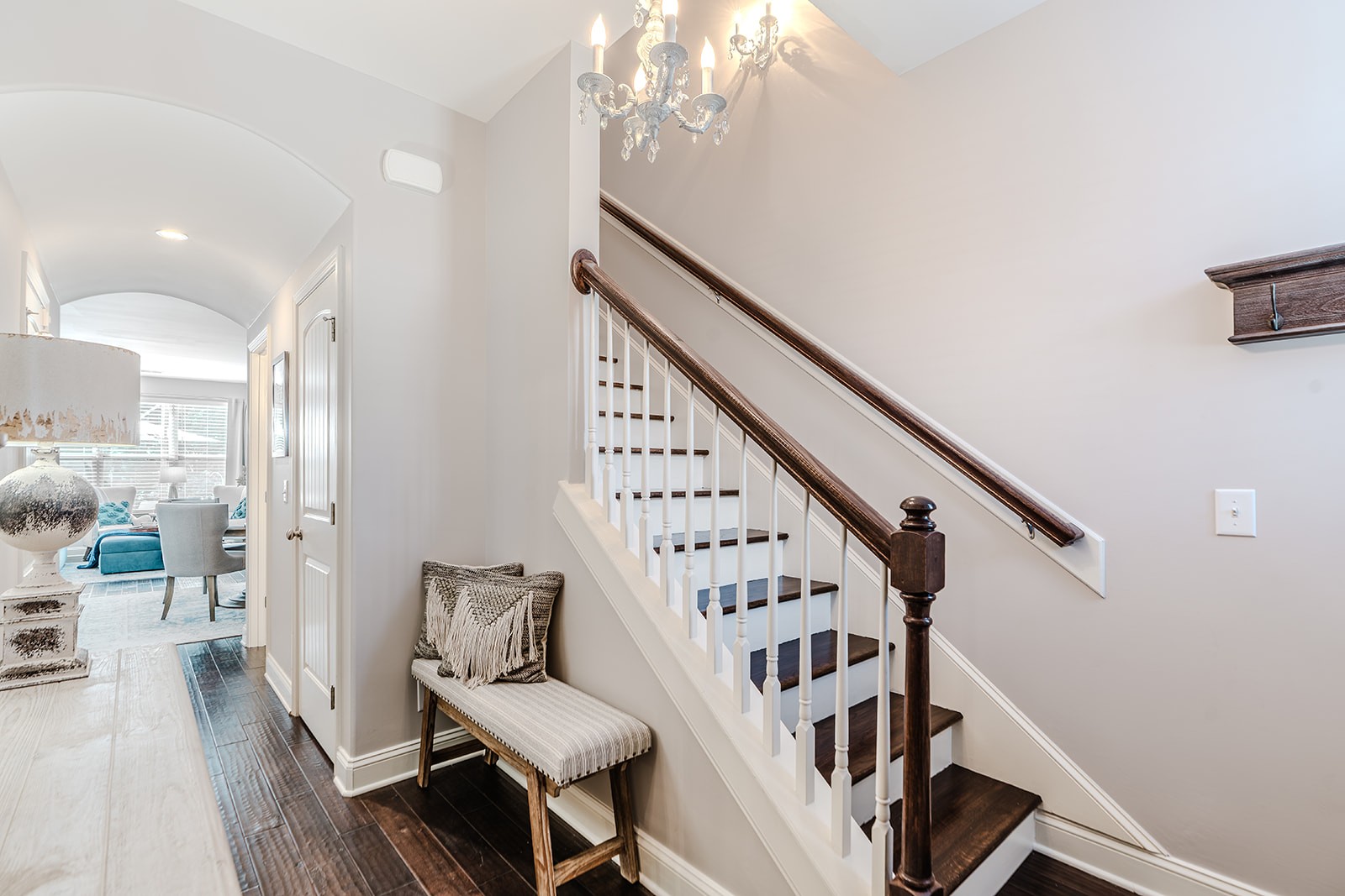 331 Windgrove Ter