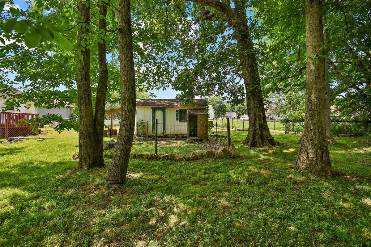 107 Willow Ct