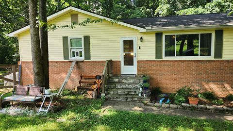 6202 Dyer Rd Goodlettsville TN 37072