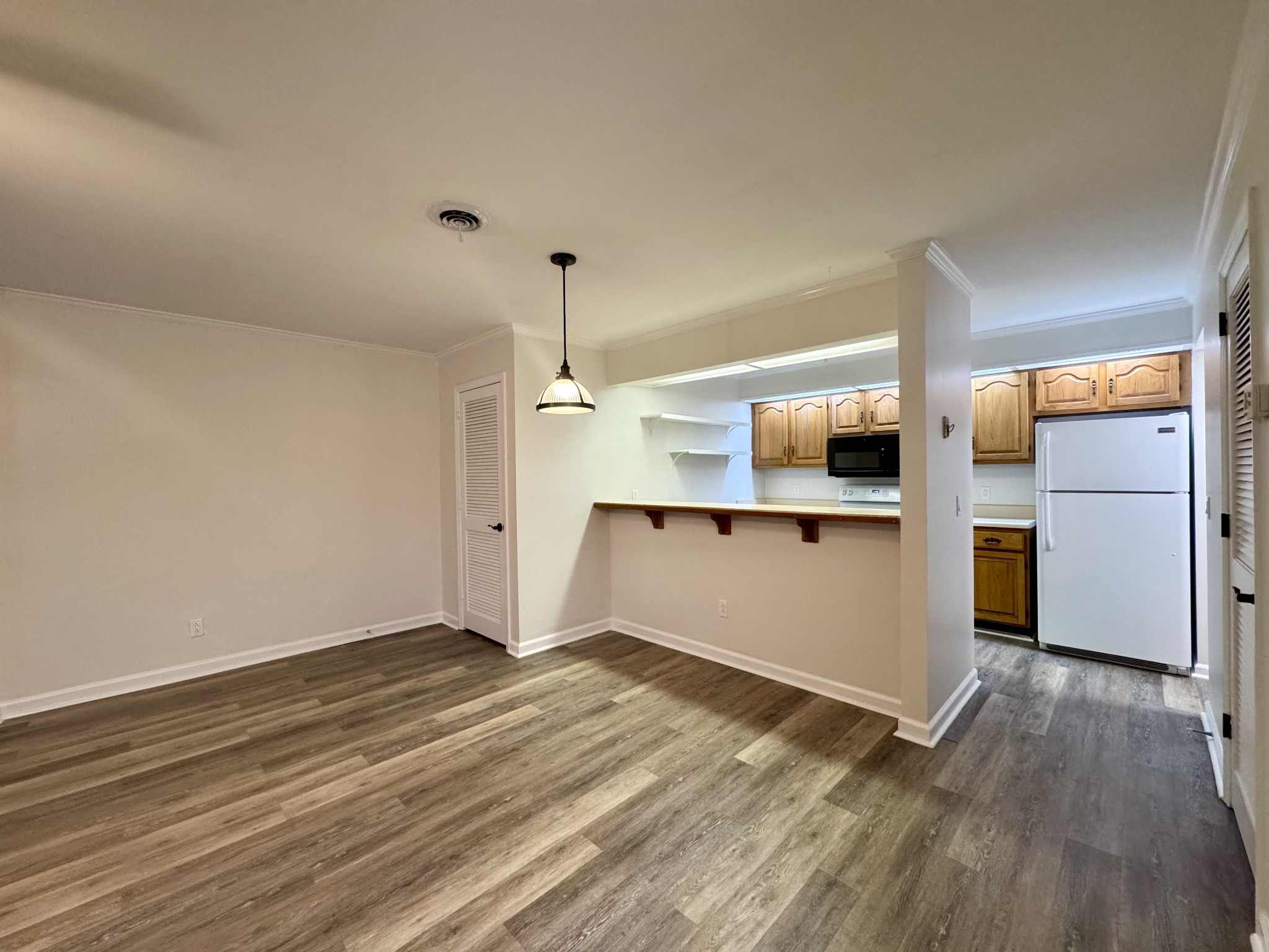 109 Village Cir