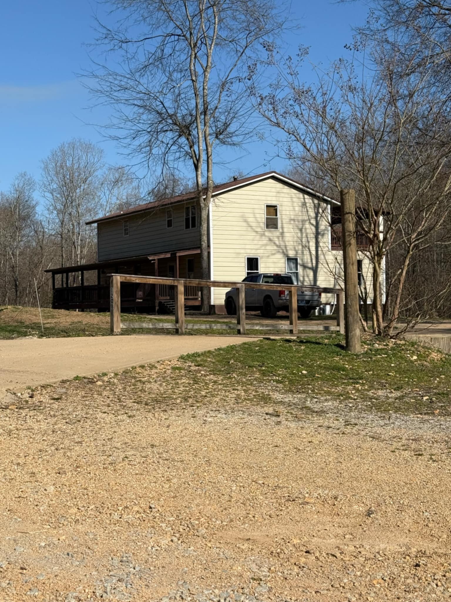 1208 Little Spring Creek Rd