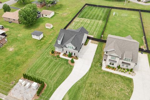 2207 Sulphur Springs Rd Murfreesboro TN 37129