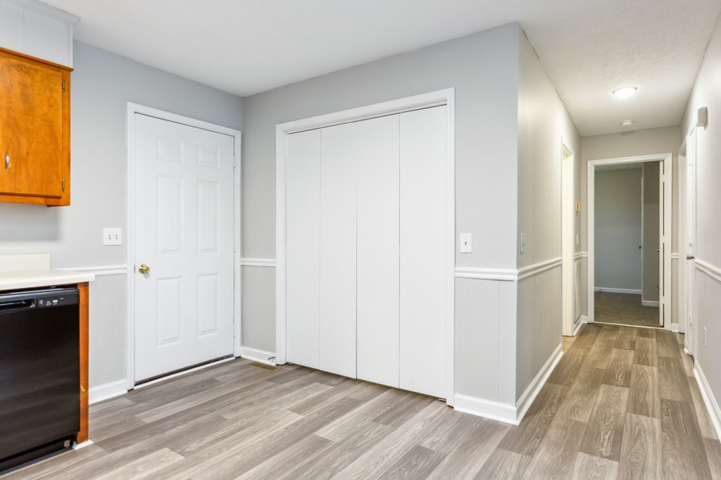 110 Gayla Ct
