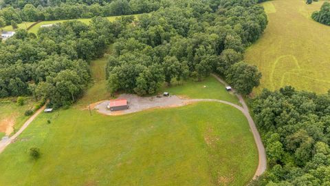 5950 Fly Hollow Rd Santa Fe TN 38482