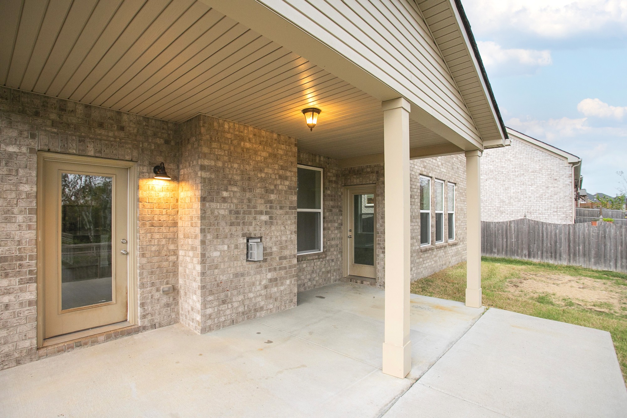 Mount Juliet, Tennessee 37122, United States, 4 Bedrooms Bedrooms, ,4 BathroomsBathrooms,Residential,Active,26926