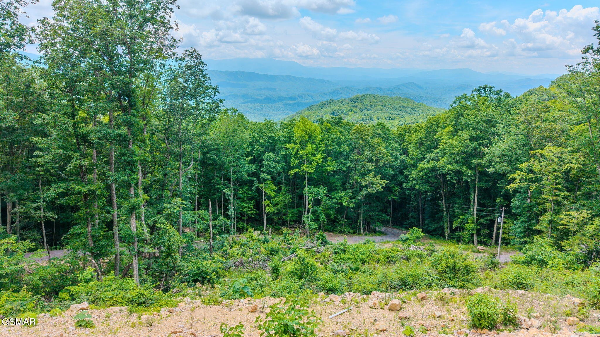 1038 Clingmans View