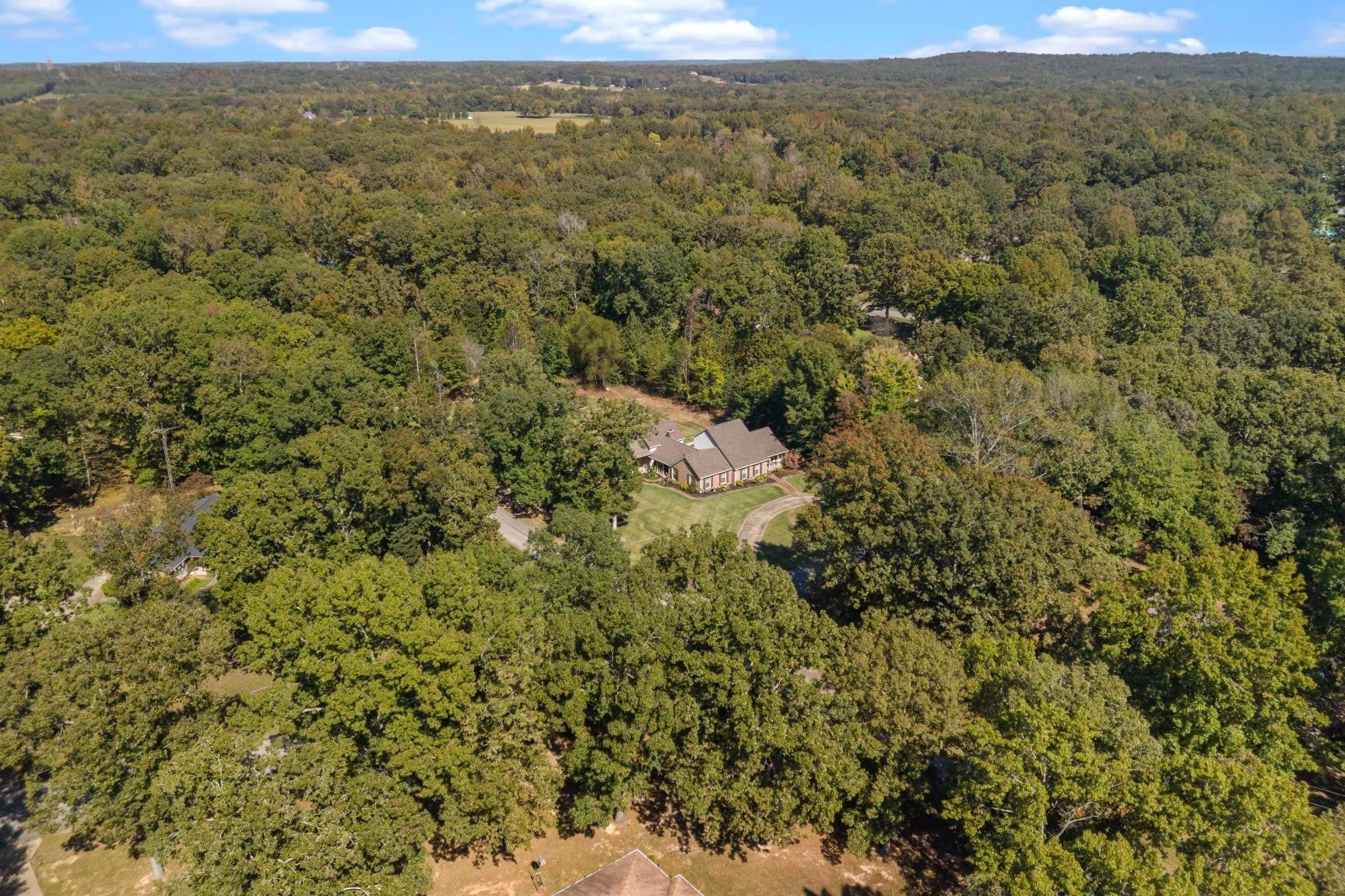 1132 Deerwood Dr