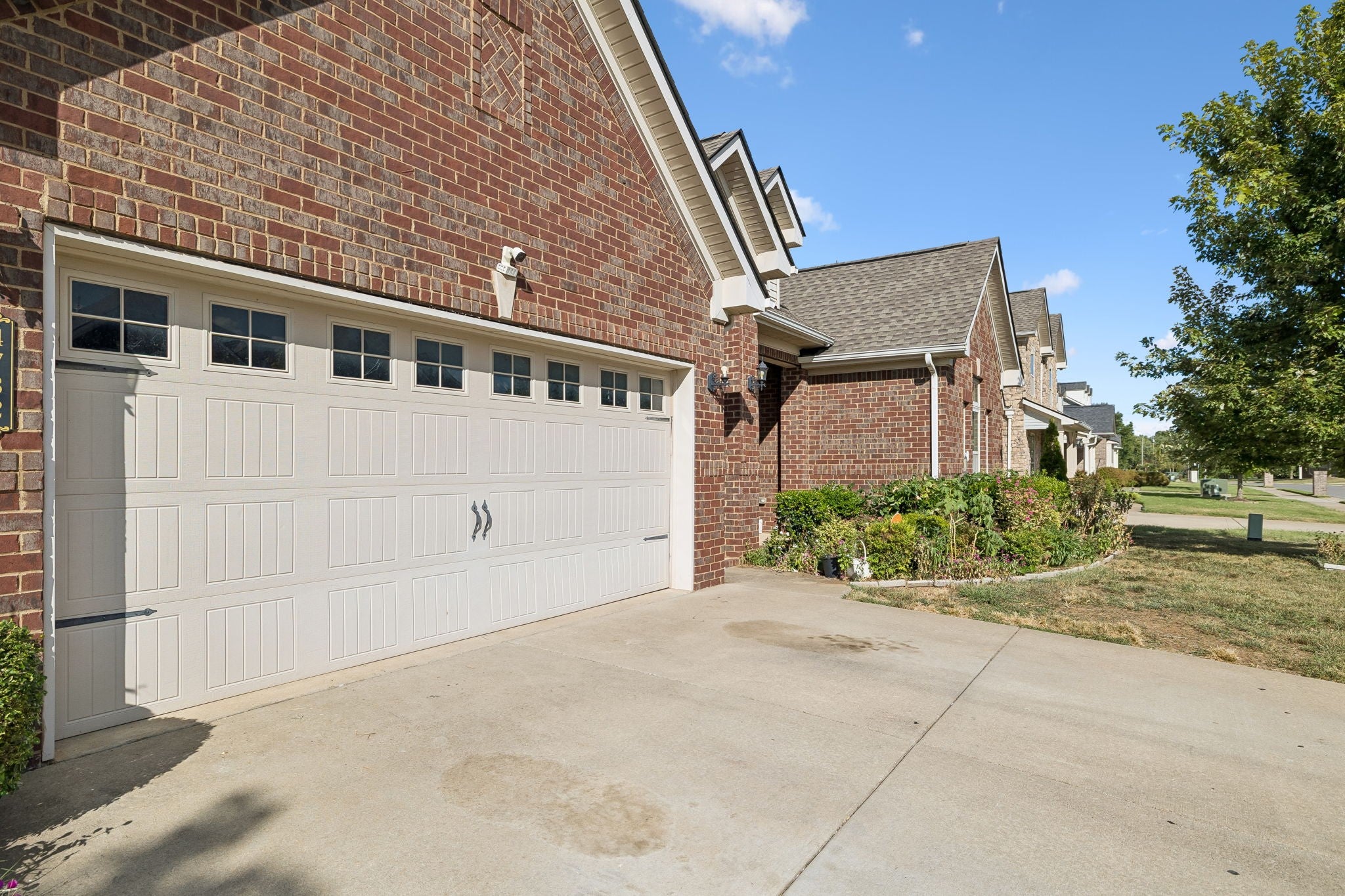 4732 Kingdom Dr