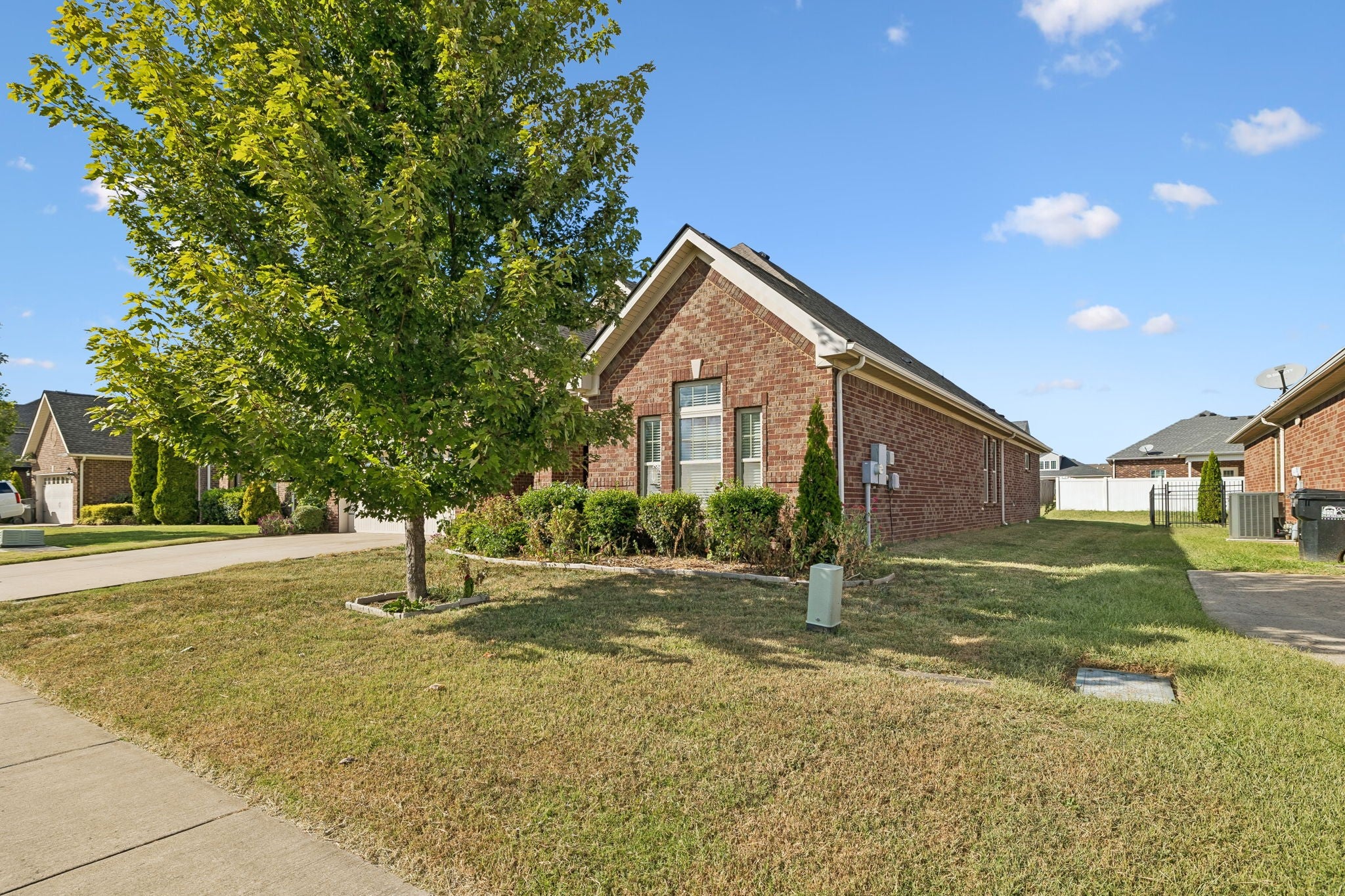 4732 Kingdom Dr